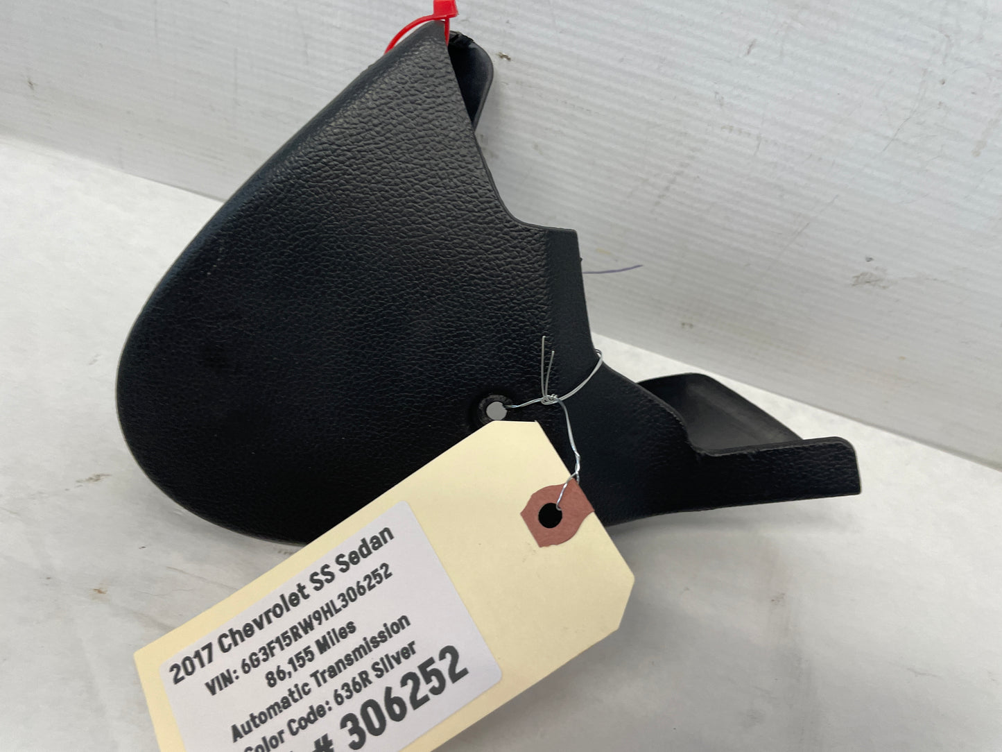 2017 Chevy SS Sedan RH Passenger Seat Inner Recliner Bolt Cover Trim OEM - Day's Parts Yard