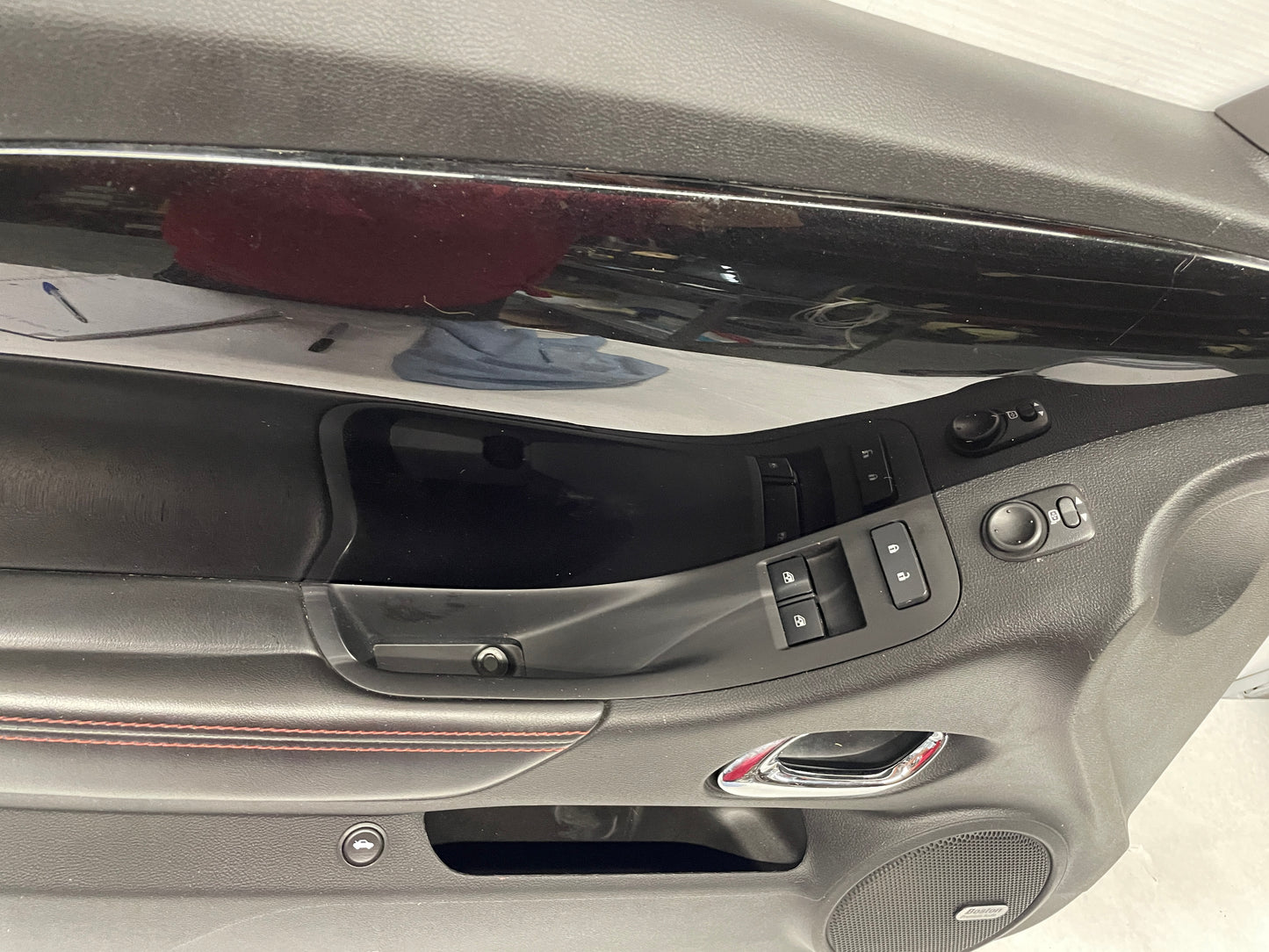2013 Chevy Camaro ZL1 LH Driver Carbon Flash Front Interior Door Panel OEM - Day's Parts Yard