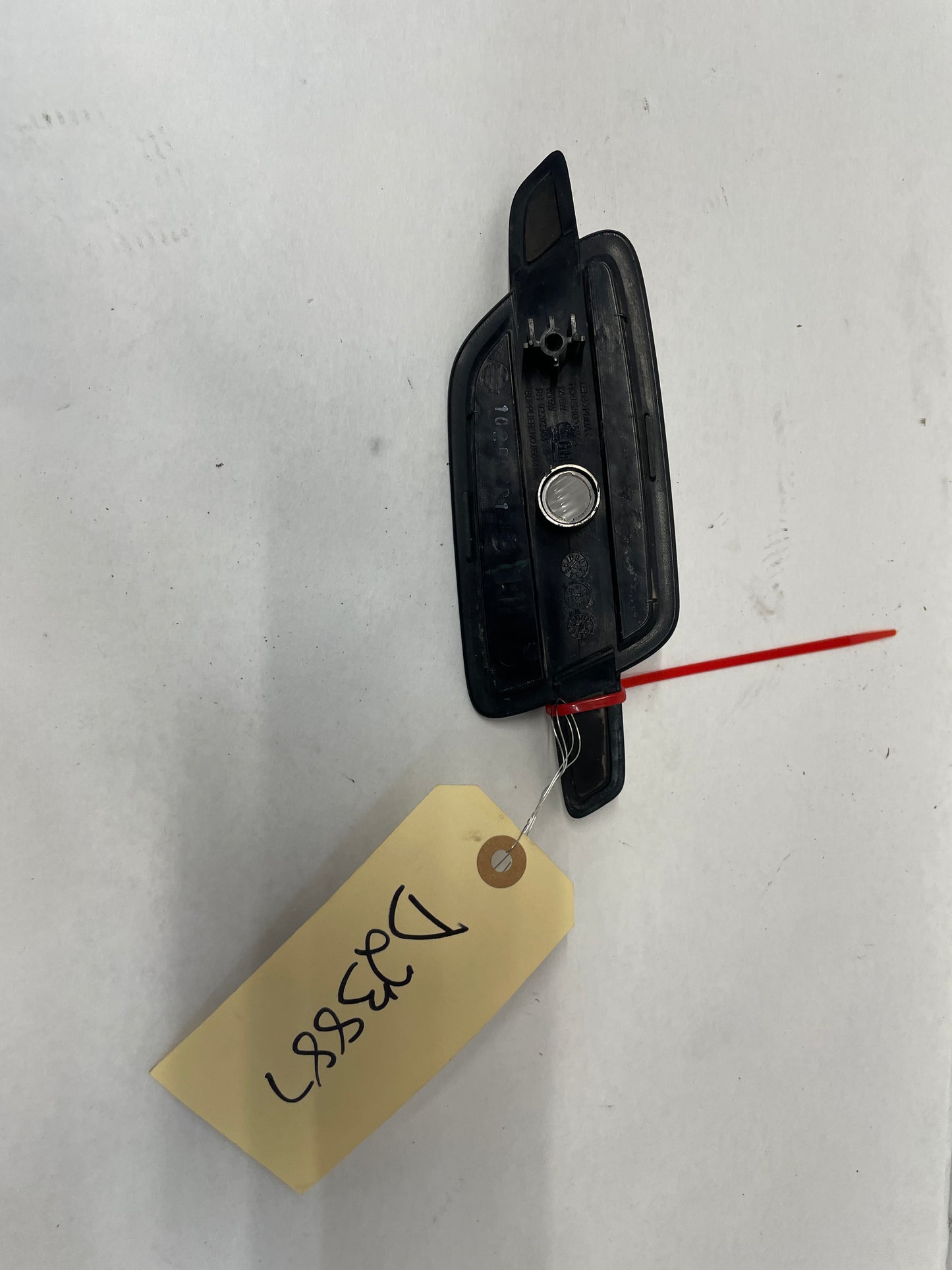 2008 Pontiac G8 GT RH Passenger Fender Marker Side Repeater Light Lamp Grill OEM - Day's Parts Yard