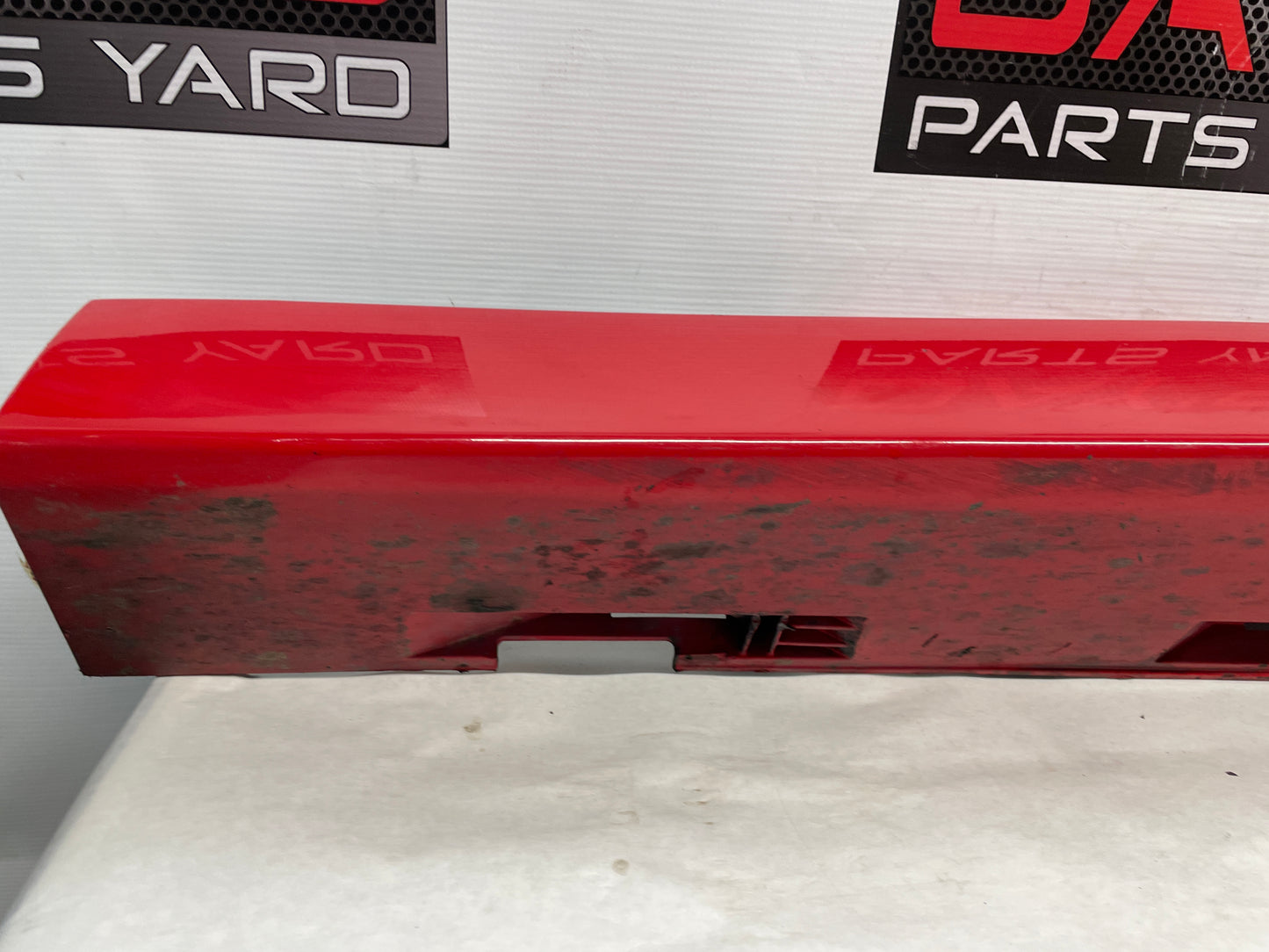 2009 Pontiac G8 LH Driver Rocker Molding Side Skirt Panel Red OEM - Day's Parts Yard