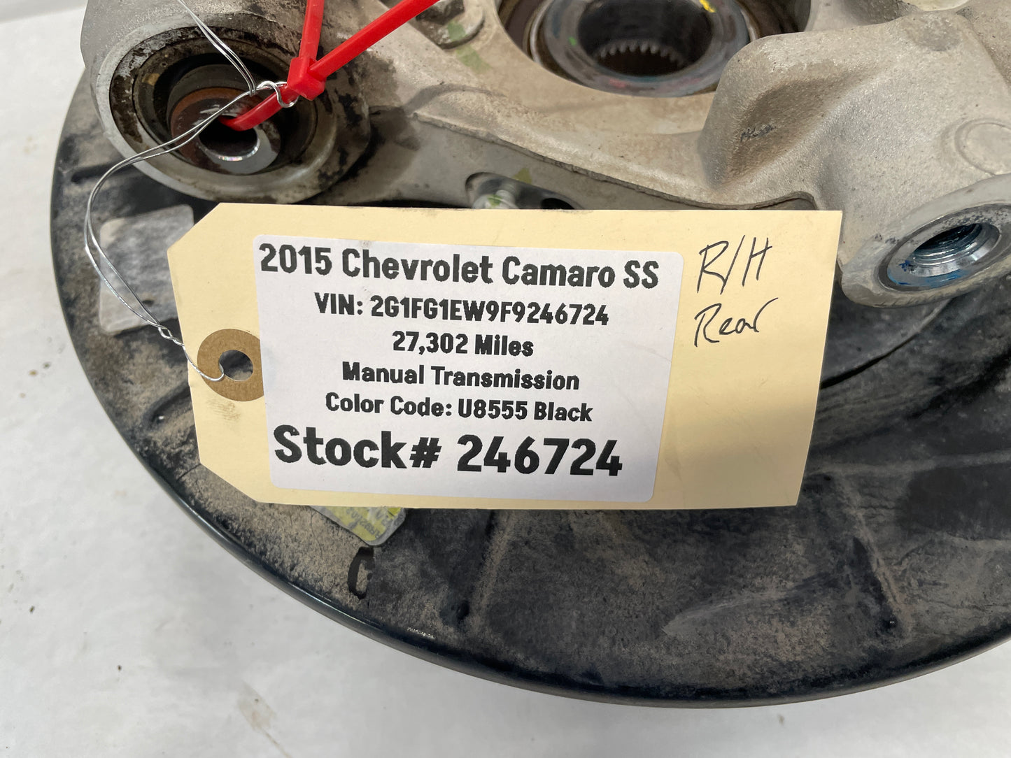 2015 Chevy Camaro SS RH Passenger Rear Spindle Knuckle Hub Wheel Bearing OEM