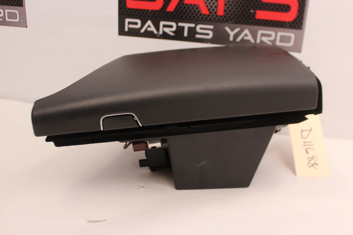 2016 Cadillac CTS-V Center Console Lid Arm Rest Storage Bin OEM - Day's Parts Yard