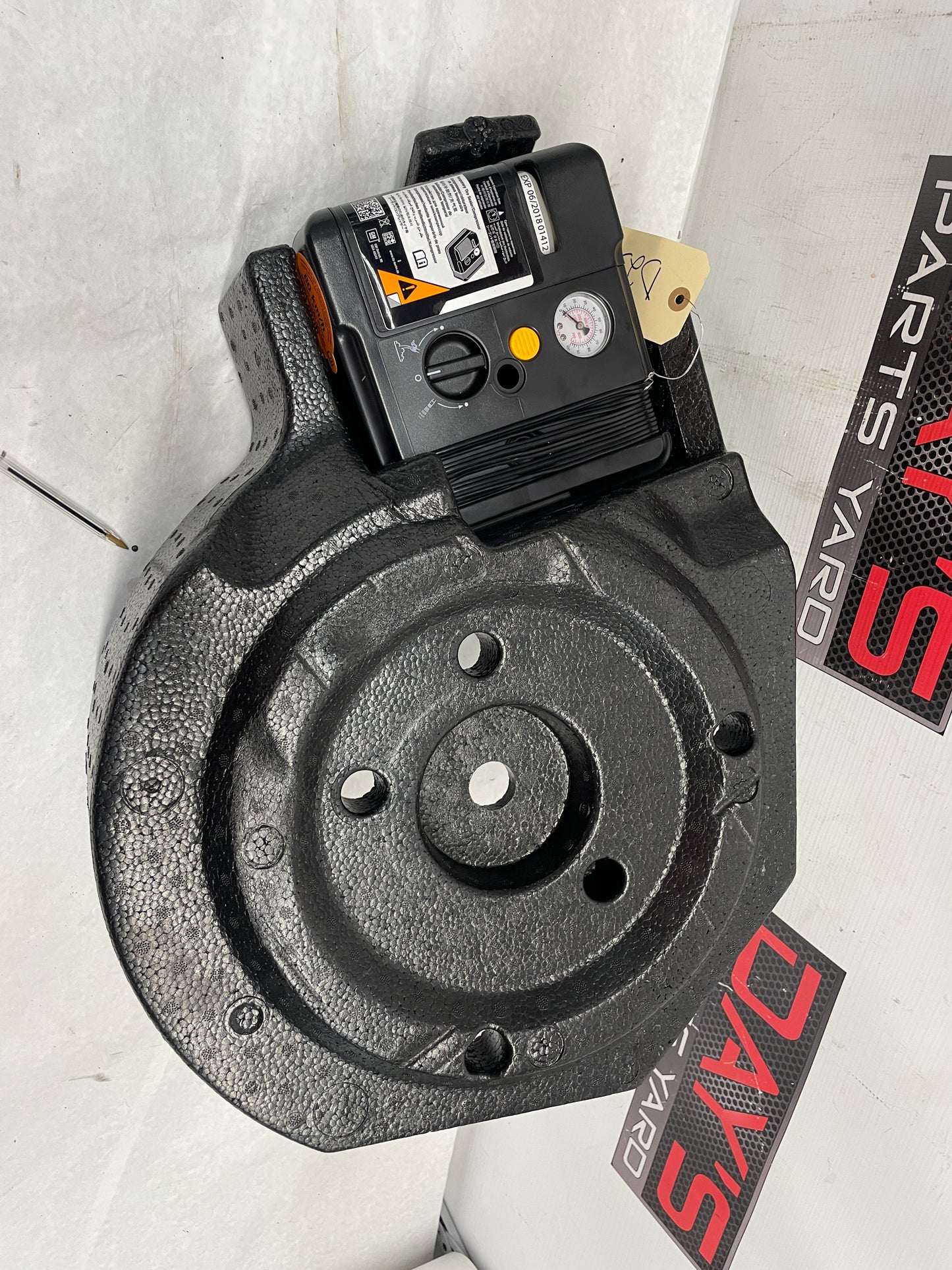 2013 Chevy Camaro ZL1 Spare Tire Air Compressor Inflator w/ Sealant OEM - Day's Parts Yard