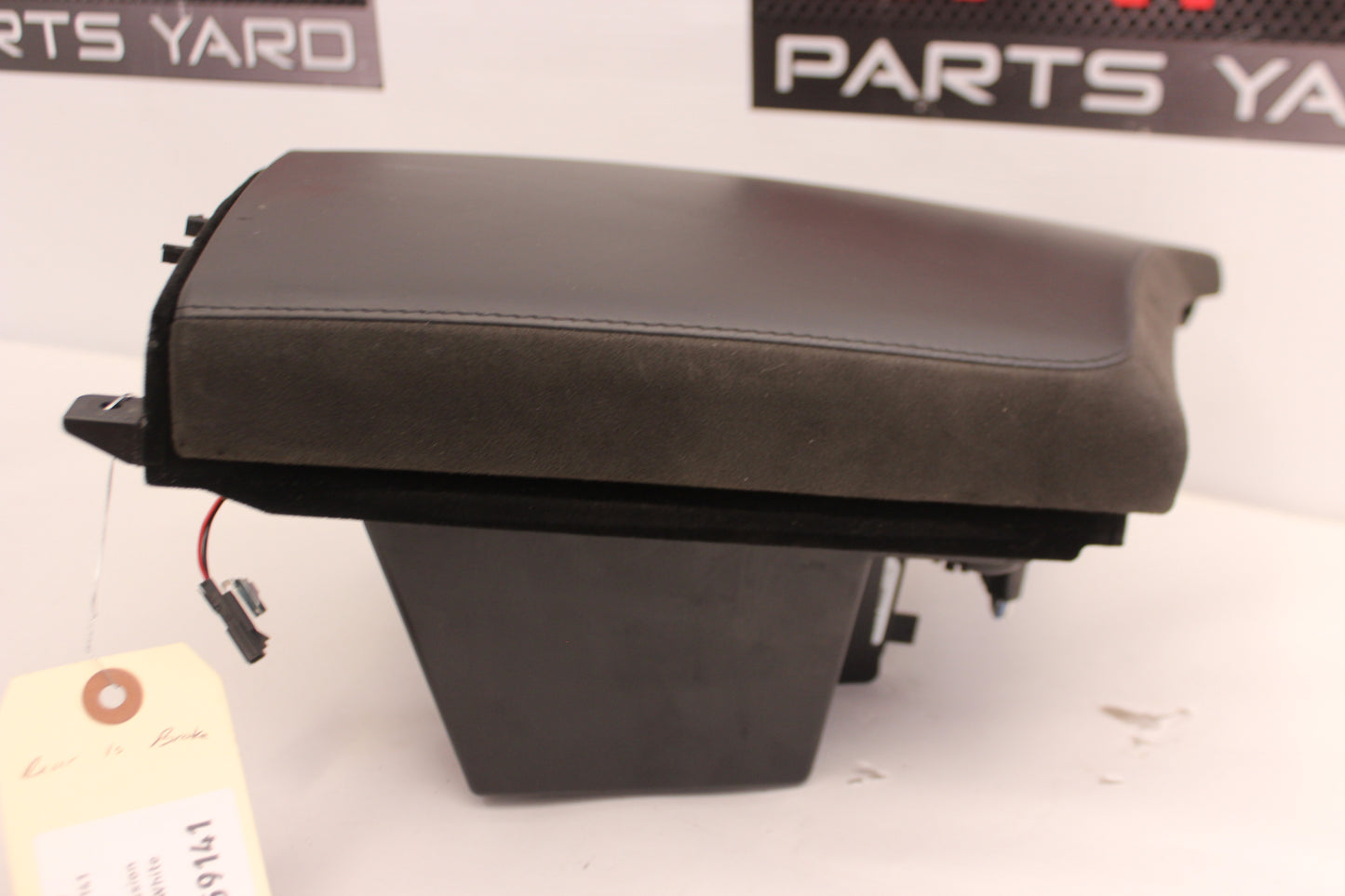2016 Cadillac CTS-V Center Console Lid Arm Rest Storage Bin OEM - Day's Parts Yard