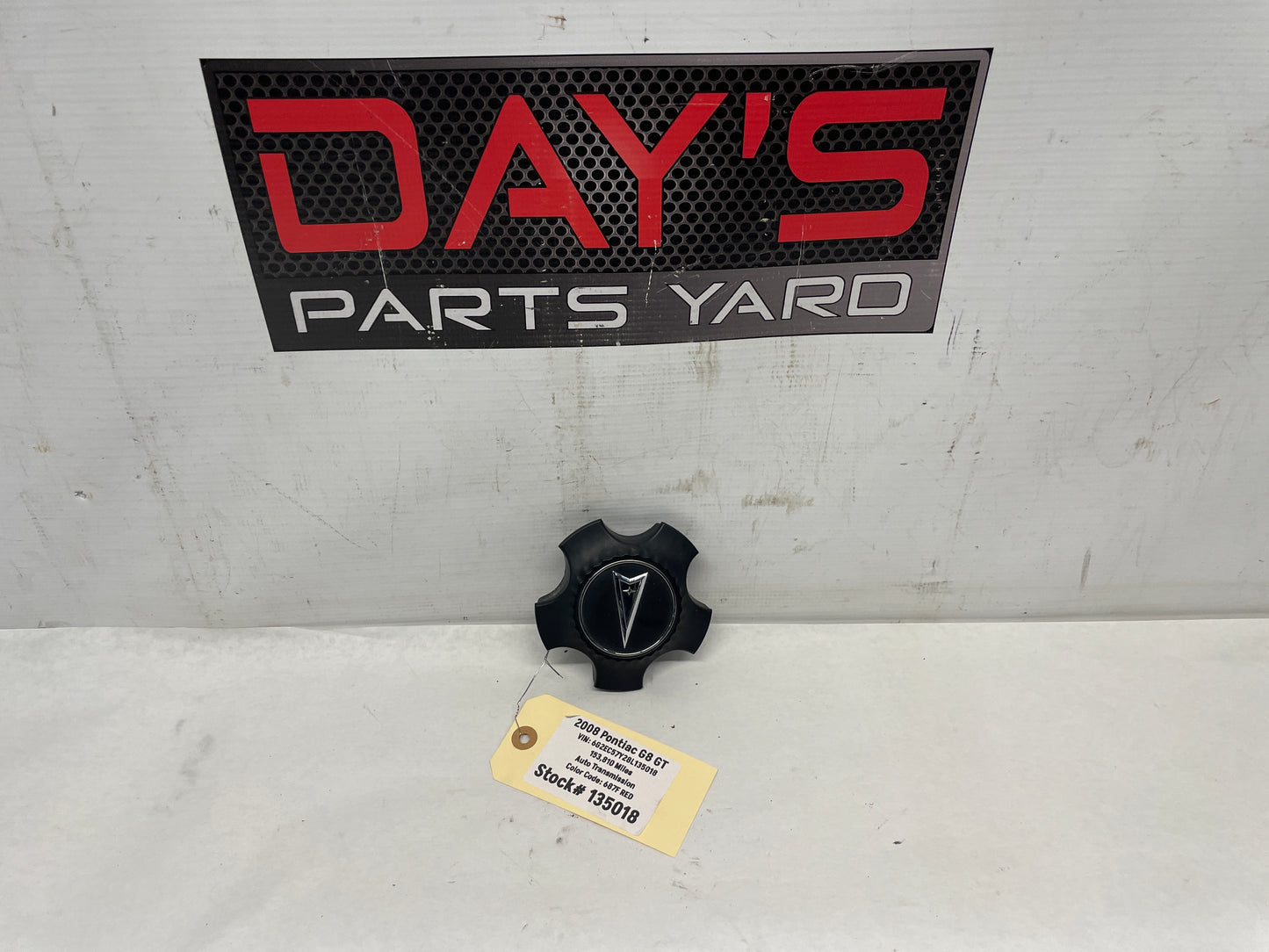 2008 Pontiac G8 GT Wheel Center Cap OEM - Day's Parts Yard