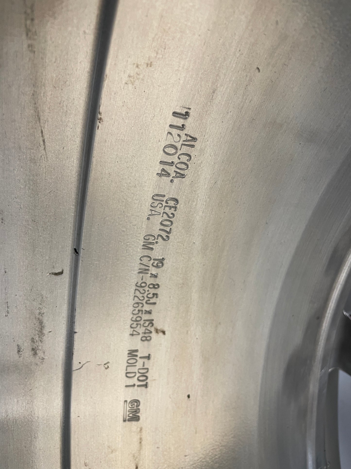 2015 Chevy SS Sedan Factory OEM Front Wheel 19X8.5 & Tire - Day's Parts Yard