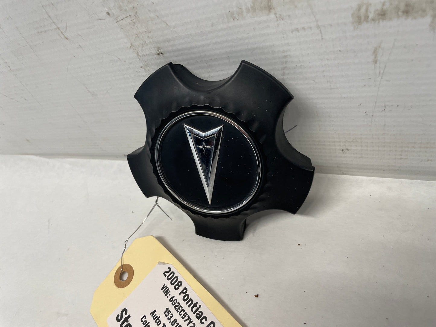 2008 Pontiac G8 GT Wheel Center Cap OEM - Day's Parts Yard