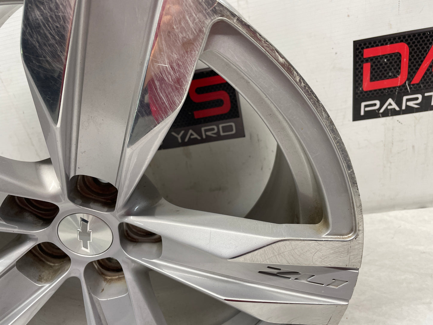 2013 Chevy Camaro ZL1 Rear ZL1 Wheel 20X11 OEM - Day's Parts Yard