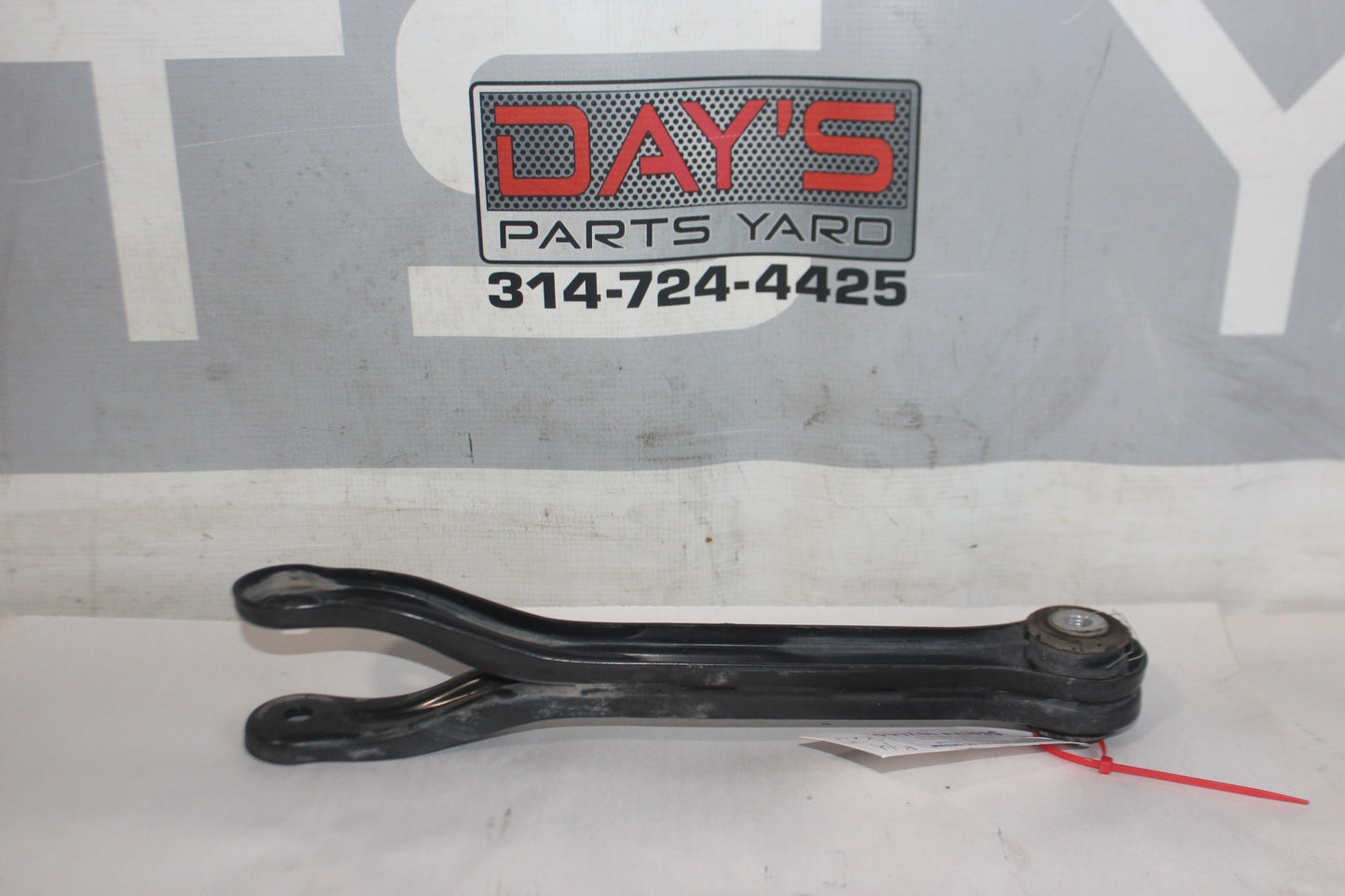 2015 Chevy SS Sedan Rear RH Passenger Suspension Trailing Control Arm OEM - Day's Parts Yard