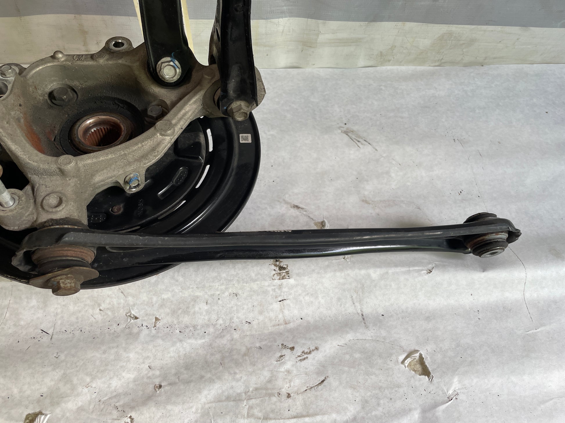 2017 Cadillac ATS-V Coupe Rear Passenger Susp Spindle Knuc Hub Control Arms OEM - Day's Parts Yard