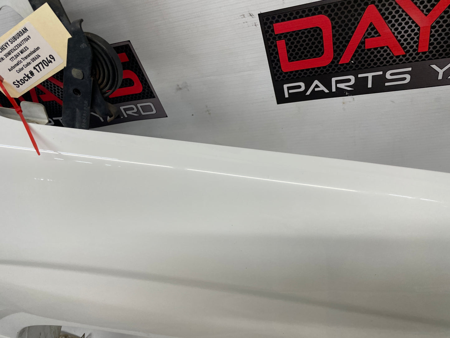 2003 Chevy Suburban RH Passenger Fender White OEM - Day's Parts Yard