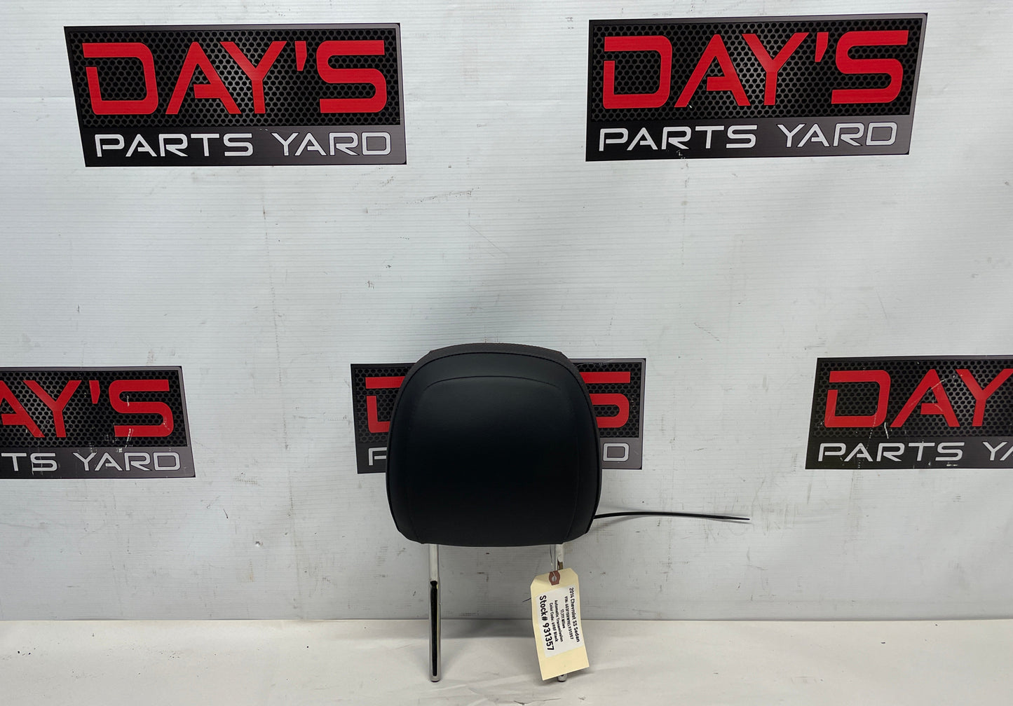 2014 Chevy SS Sedan LH Driver Seat Headrest Head Rest OEM - Day's Parts Yard