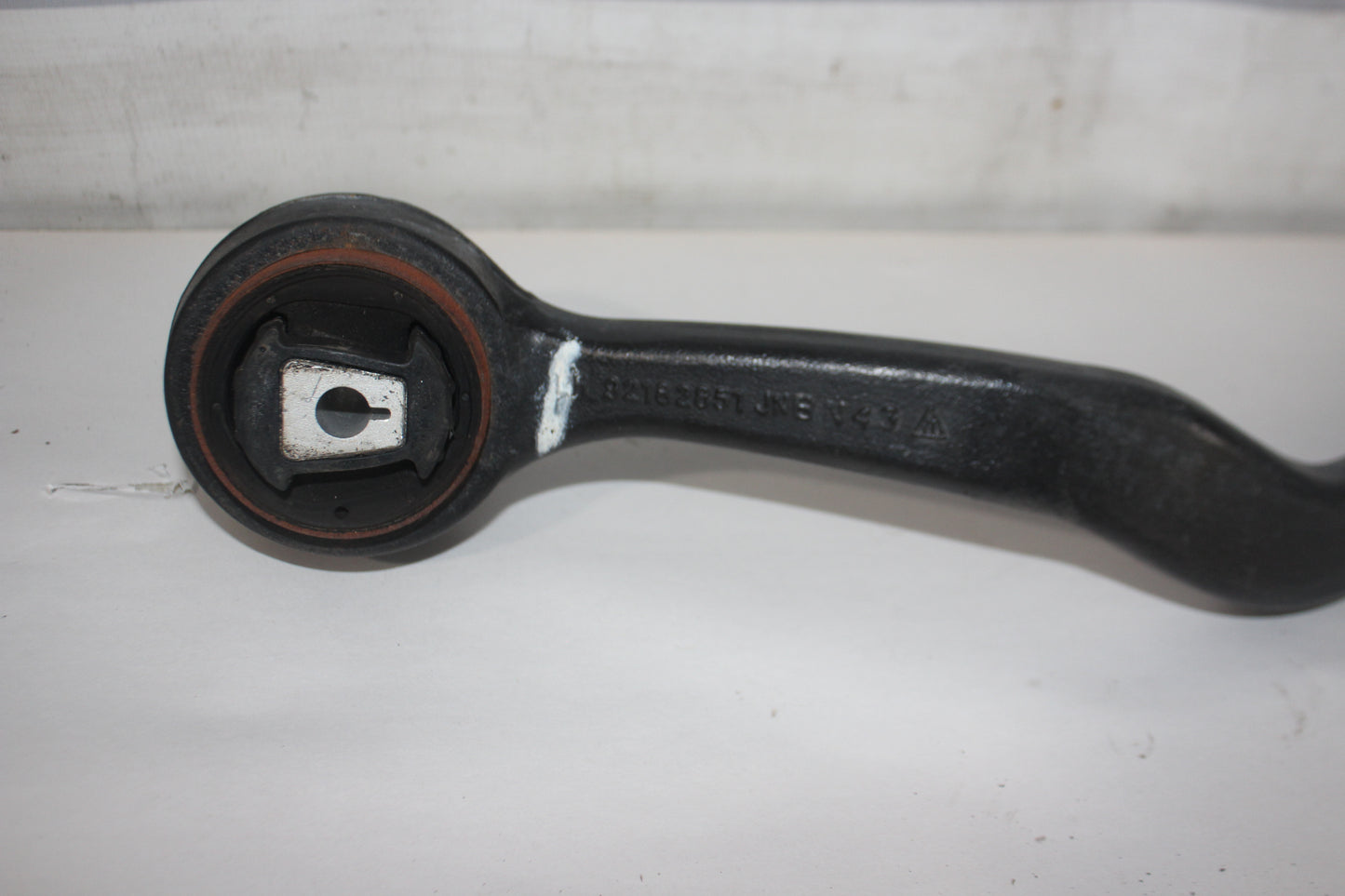 2009 Pontiac G8 GT Front LH Driver Lower Control Arm OEM - Day's Parts Yard