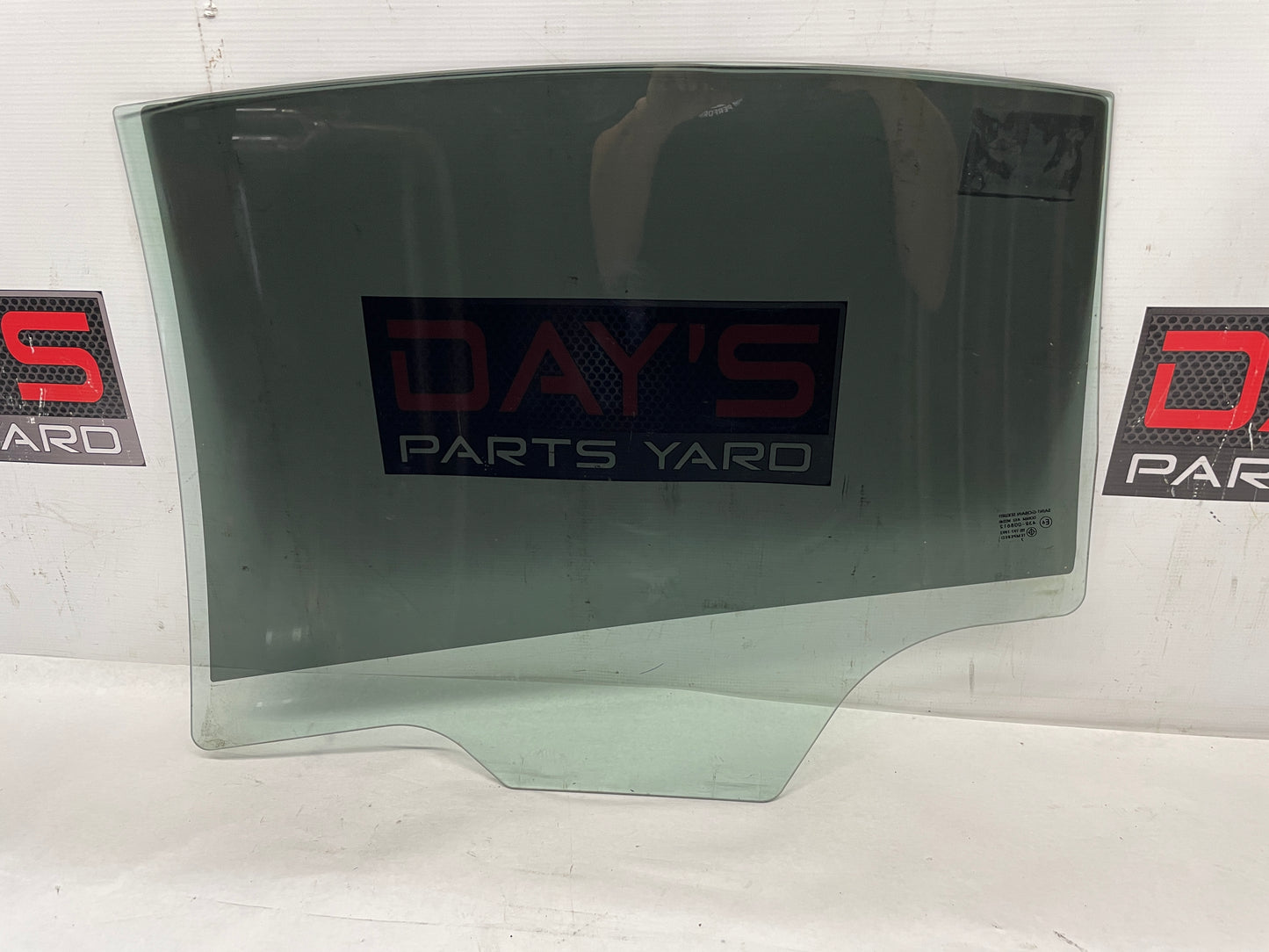 2008 Pontiac G8 GT RH Passenger Rear Door Glass OEM - Day's Parts Yard