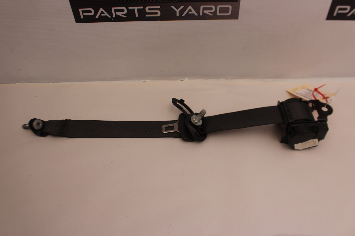 2018 Cadillac CTS-V Rear RH Passenger Seat Belt Seatbelt Retractor OEM - Day's Parts Yard