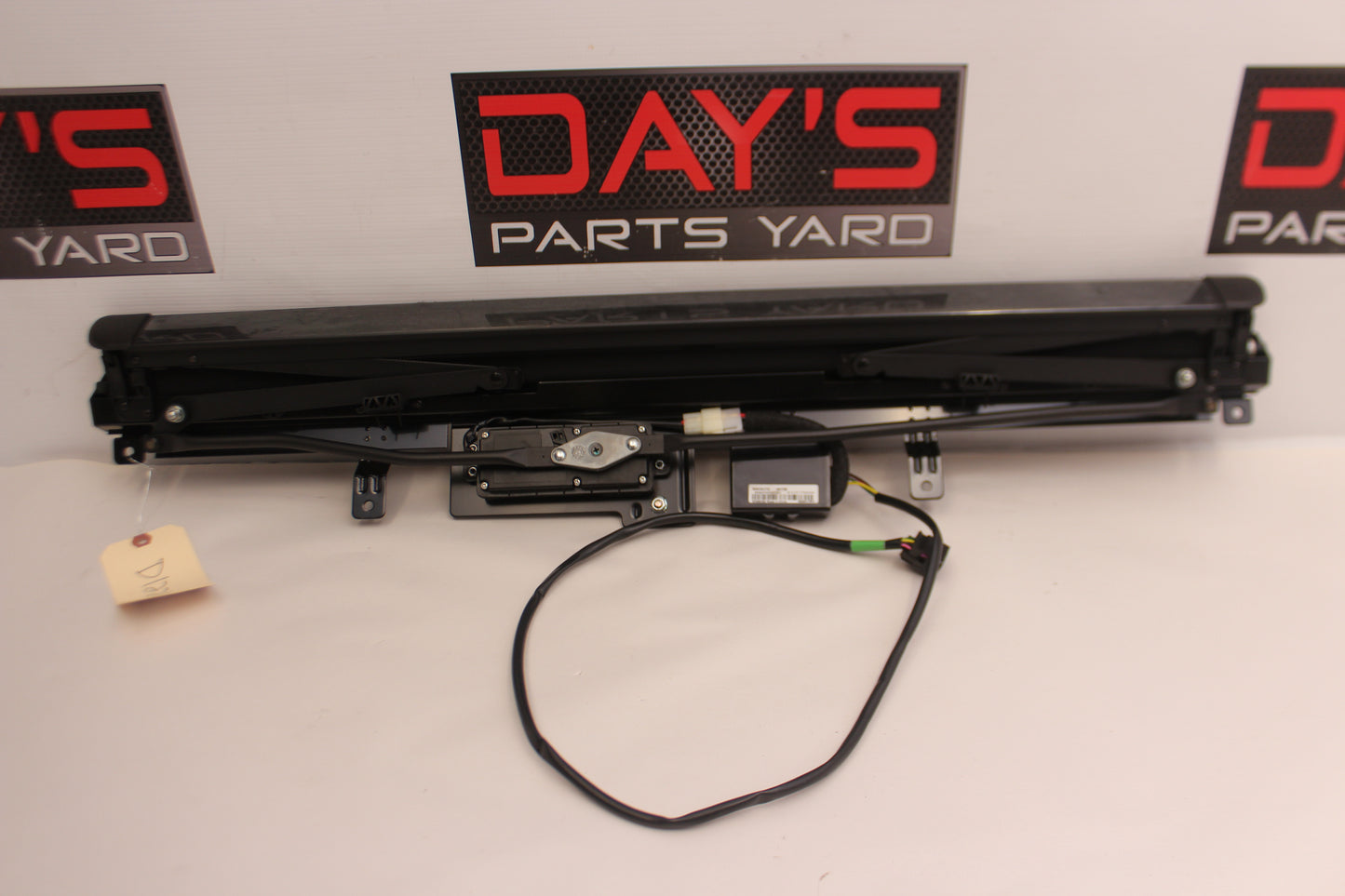 2018 Cadillac CTS-V Electric Sun Shade OEM - Day's Parts Yard