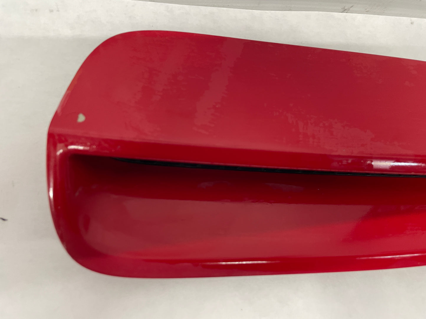 2008 Pontiac G8 GT RH & LH Hood Scoops Vents Red OEM - Day's Parts Yard