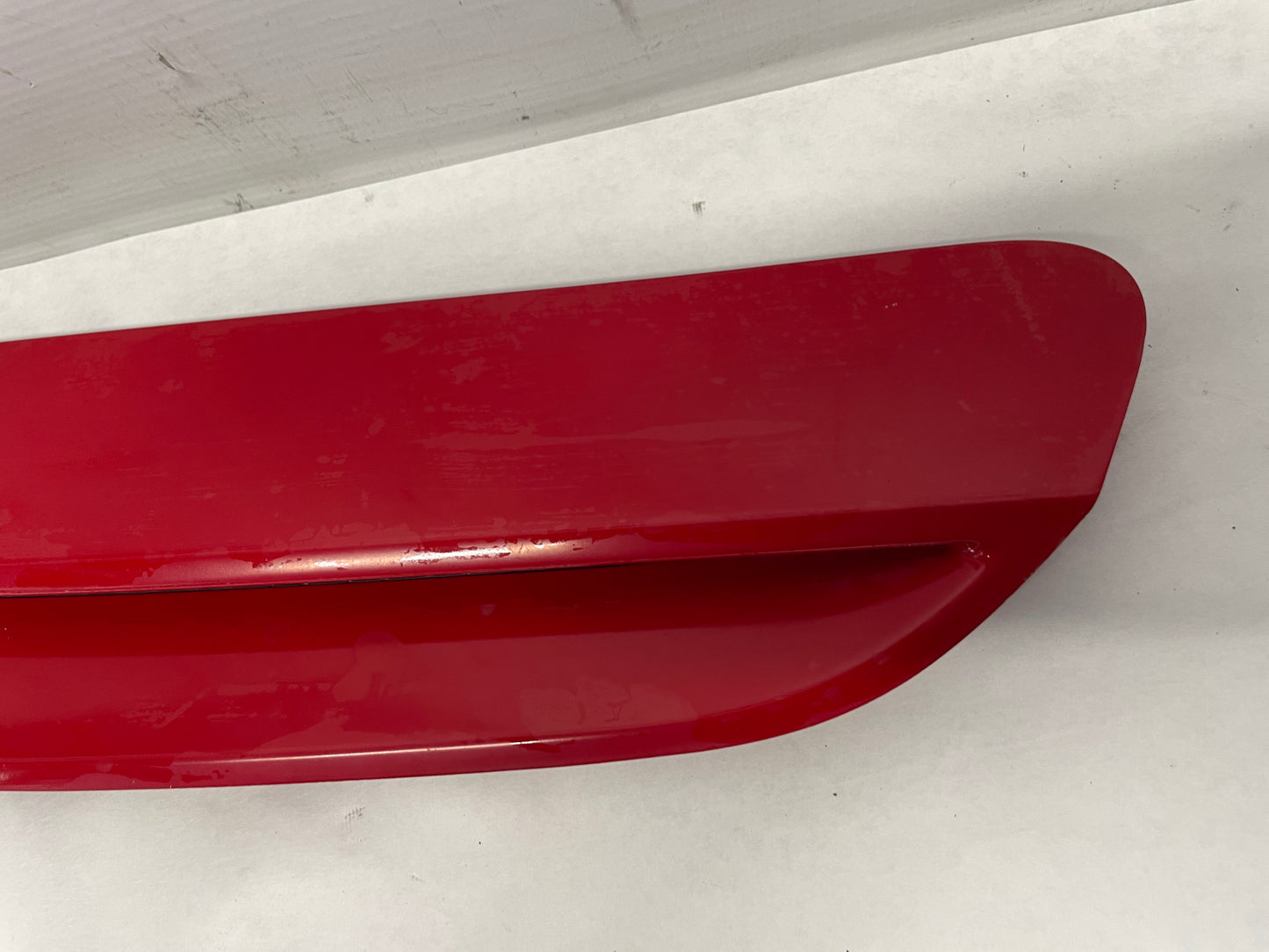 2008 Pontiac G8 GT RH & LH Hood Scoops Vents Red OEM - Day's Parts Yard
