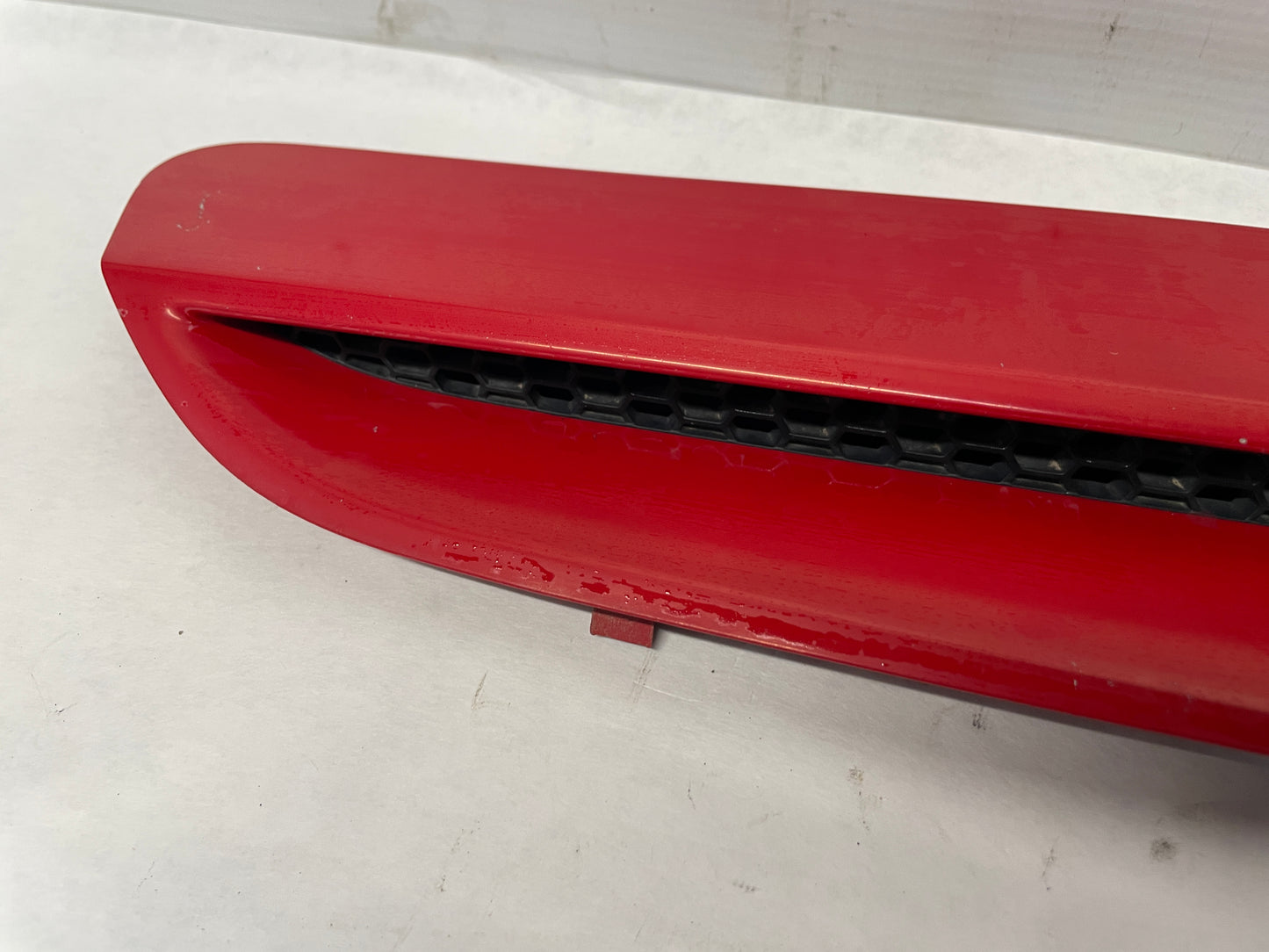 2008 Pontiac G8 GT RH & LH Hood Scoops Vents Red OEM - Day's Parts Yard
