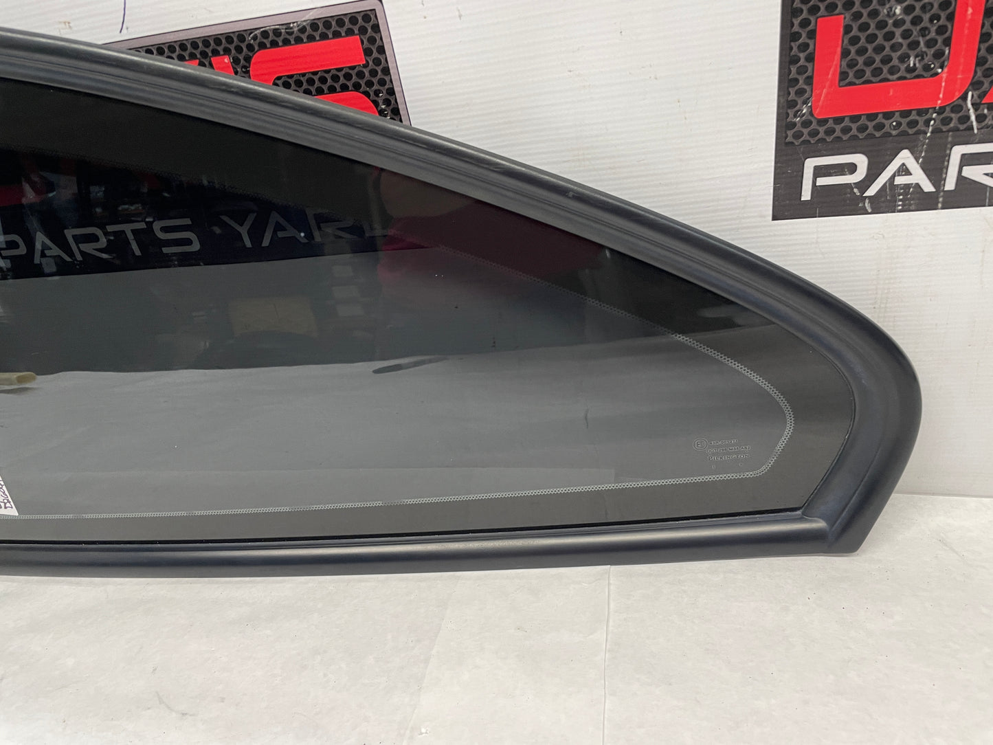 2005 Pontiac GTO LH Driver Rear Quarter Window Glass OEM - Day's Parts Yard