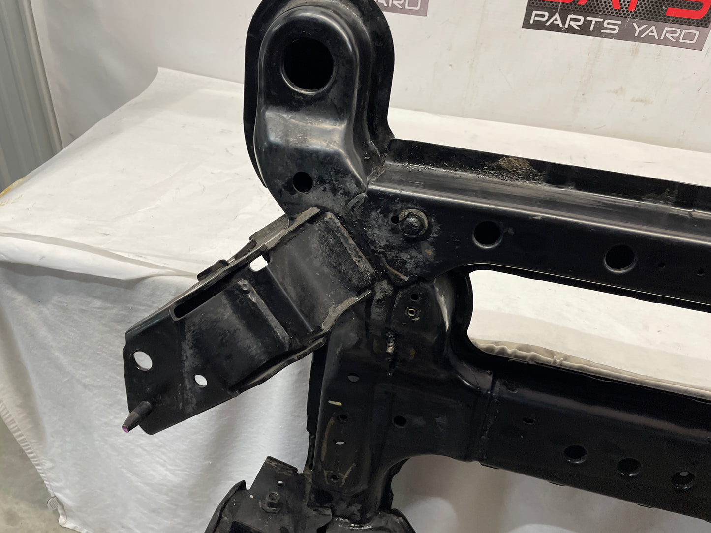 2008 Pontiac G8 GT Front Suspension Engine Cradle Cross K Member Sub Frame OEM - Day's Parts Yard