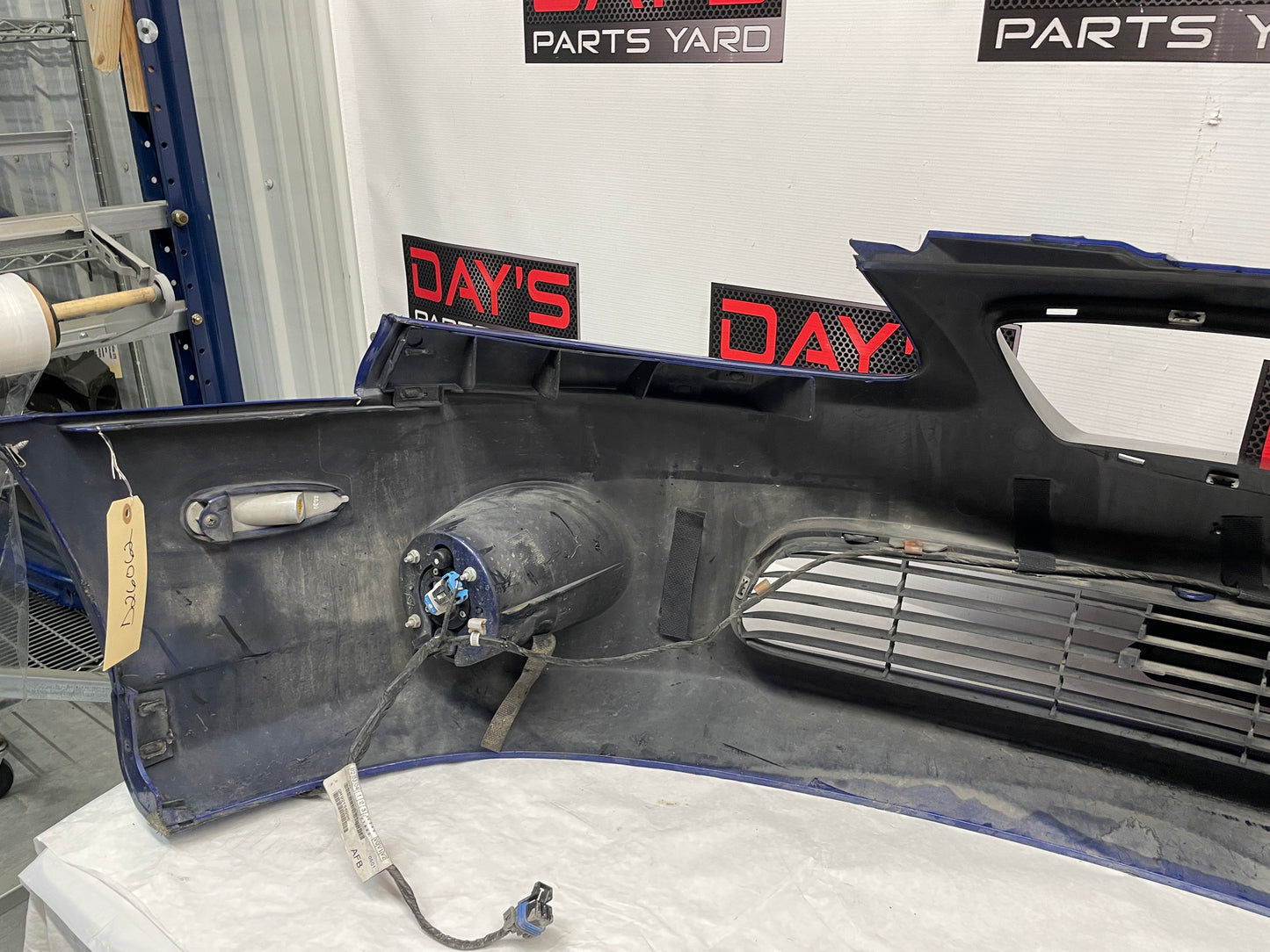 2005 Pontiac GTO Front Bumper Cover Fascia Grilles Blue OEM