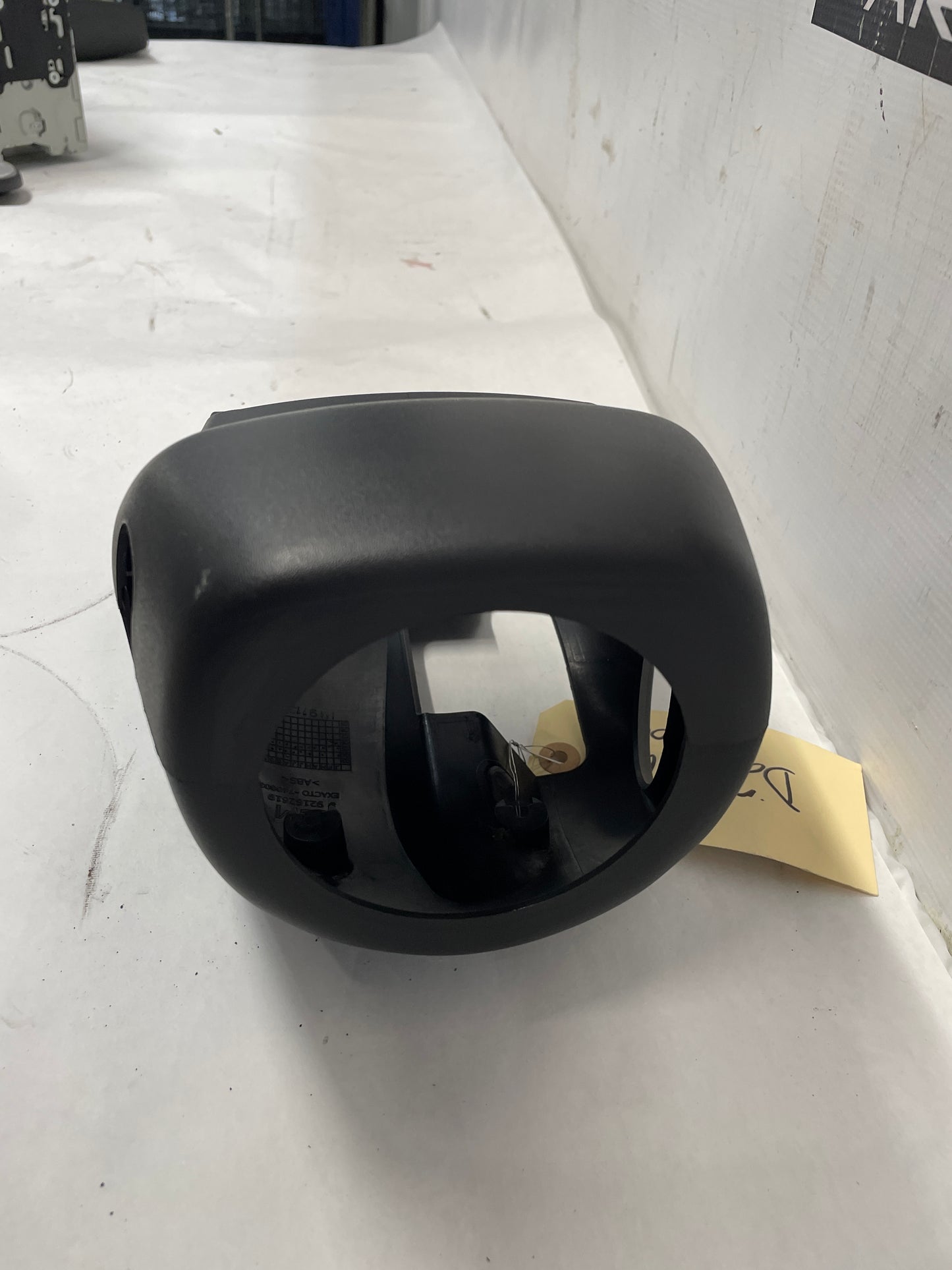 2006 Pontiac GTO Complete Steering Column Clam Shell Cover Molding Trim OEM - Day's Parts Yard