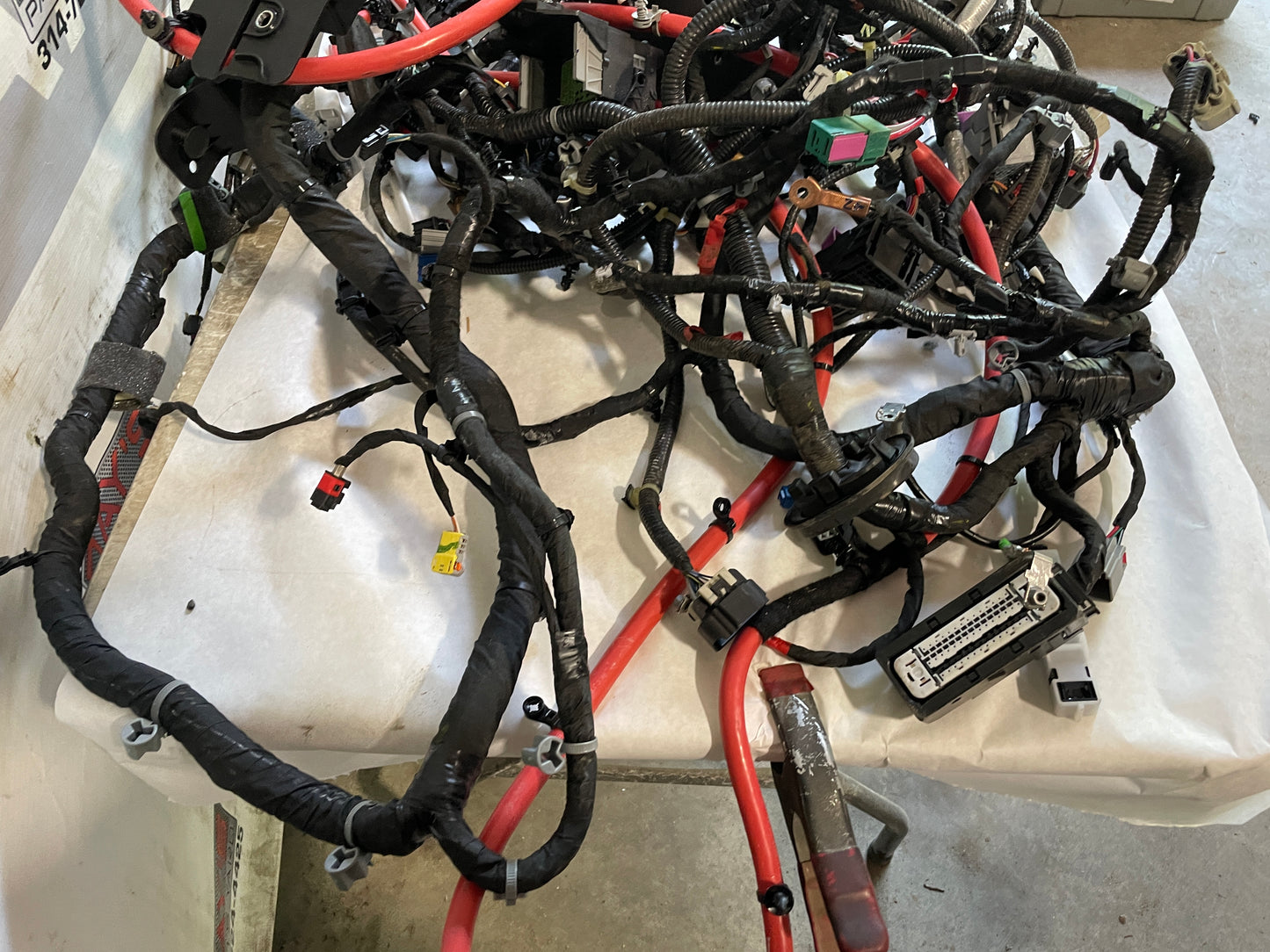 2017 Cadillac ATS-V Coupe Body Wire Wiring Harness OEM - Day's Parts Yard