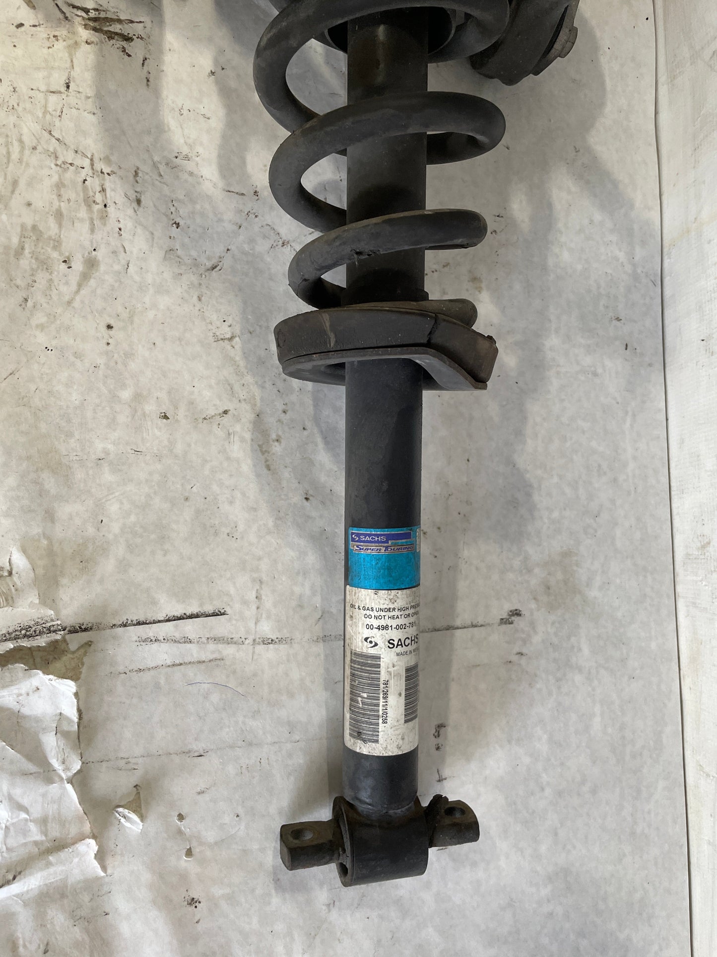 2004 Cadillac CTS-V Front LH Driver Strut Shock w/ Control Arm OEM - Day's Parts Yard