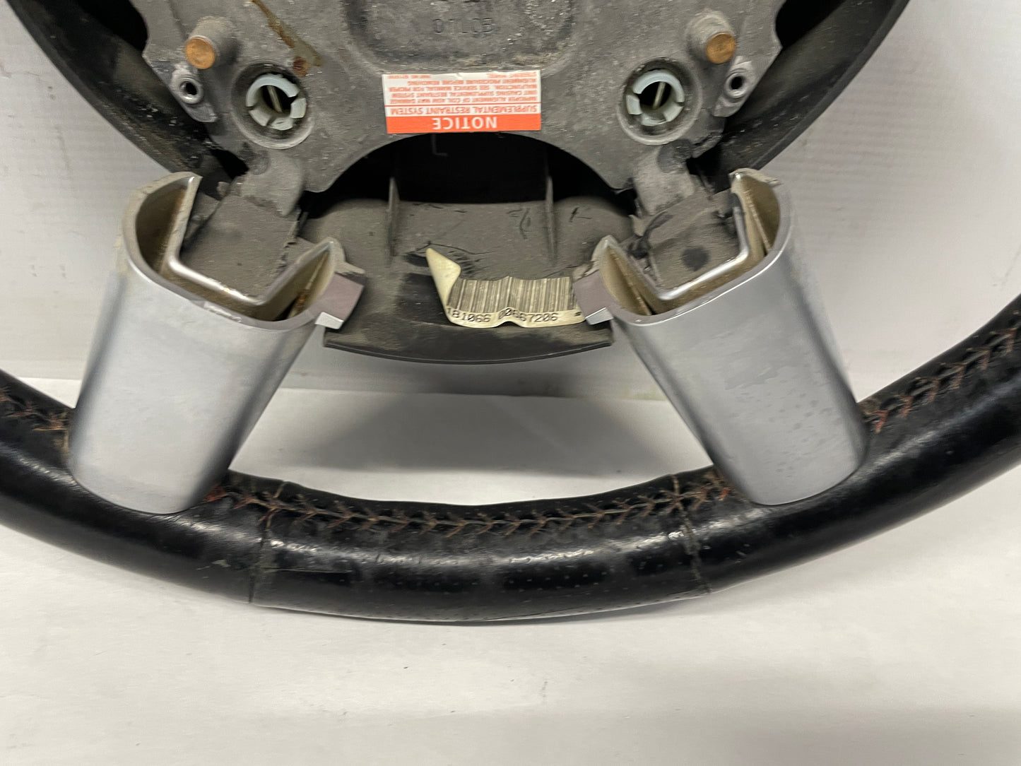 2006 Pontiac GTO Steering Wheel OEM - Day's Parts Yard
