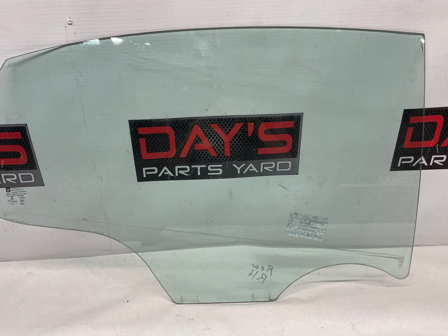 2014 Chevy Caprice PPV RH Passenger Rear Door Window Glass OEM - Day's Parts Yard