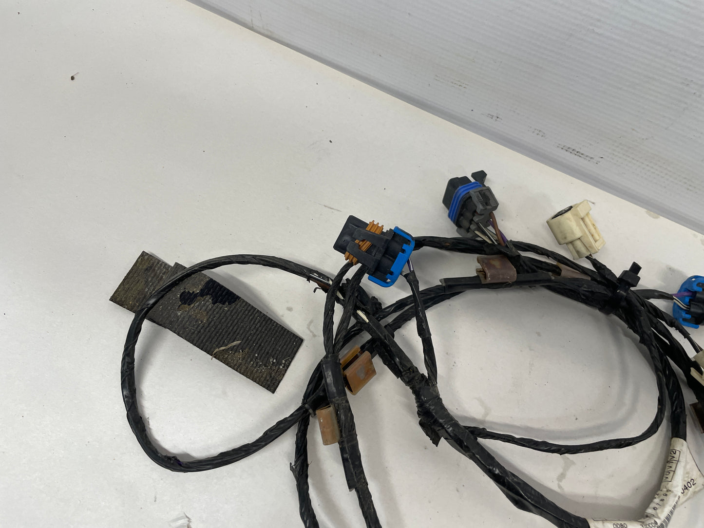 2004 Pontiac GTO Front Bumper Fascia Fog Light Wire Wiring Harness OEM - Day's Parts Yard