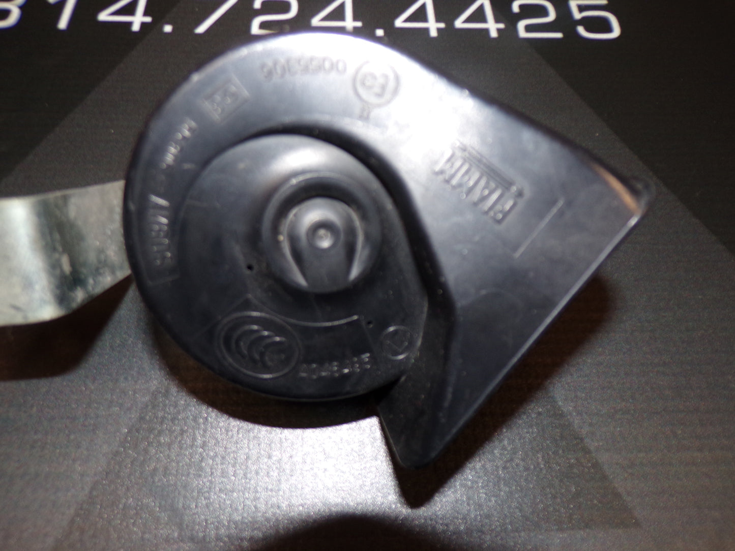 2008-2009 Pontiac G8 Horn 92199555 OEM - Day's Parts Yard