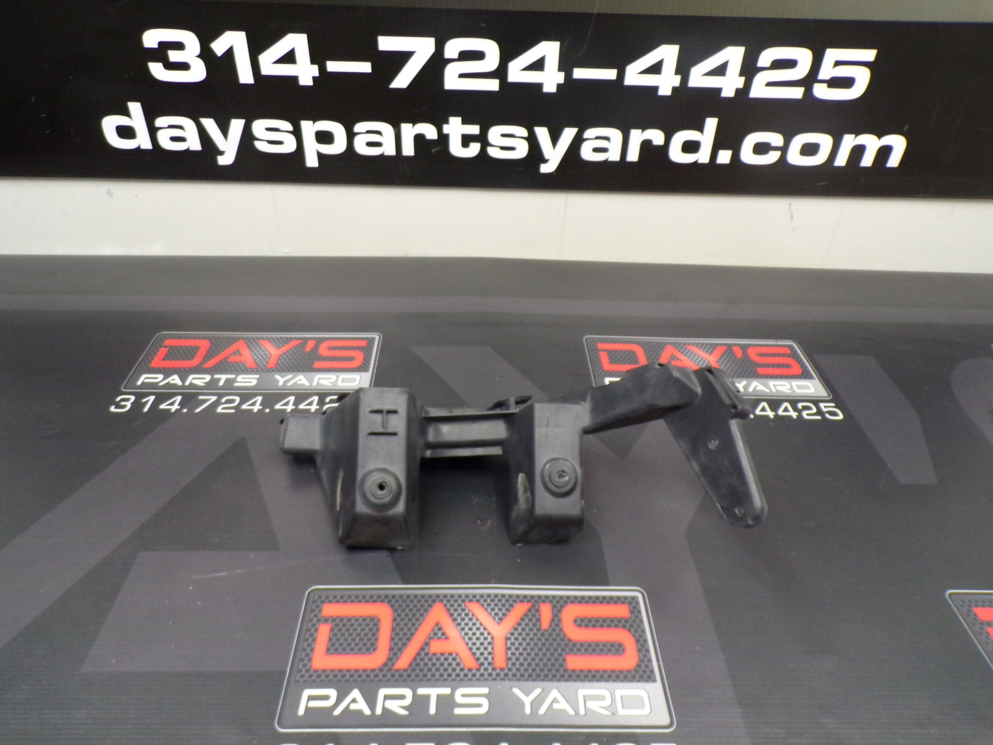 2009 Pontiac G8 Rear Bumper Upper Support LH Driver OEM - Day's Parts Yard