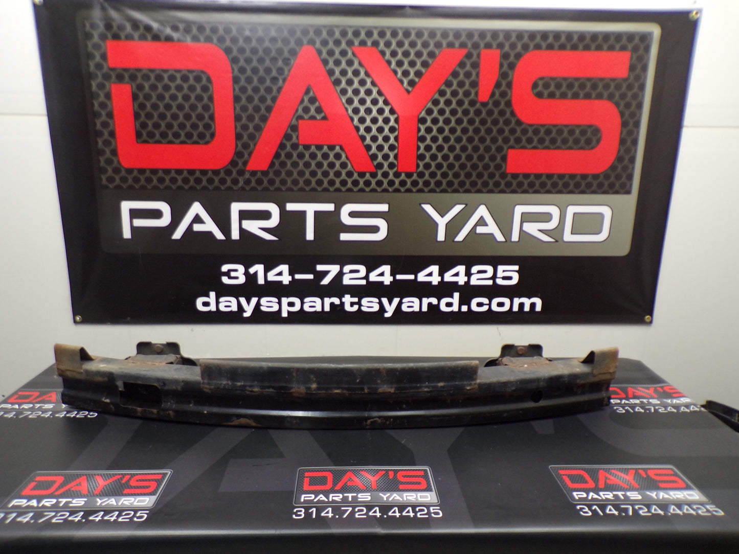 2009 Cadillac CTS-V Rear Impact Bar OEM - Day's Parts Yard