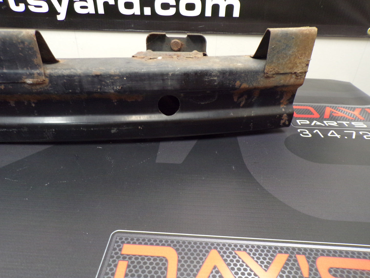 2009 Cadillac CTS-V Rear Impact Bar OEM - Day's Parts Yard