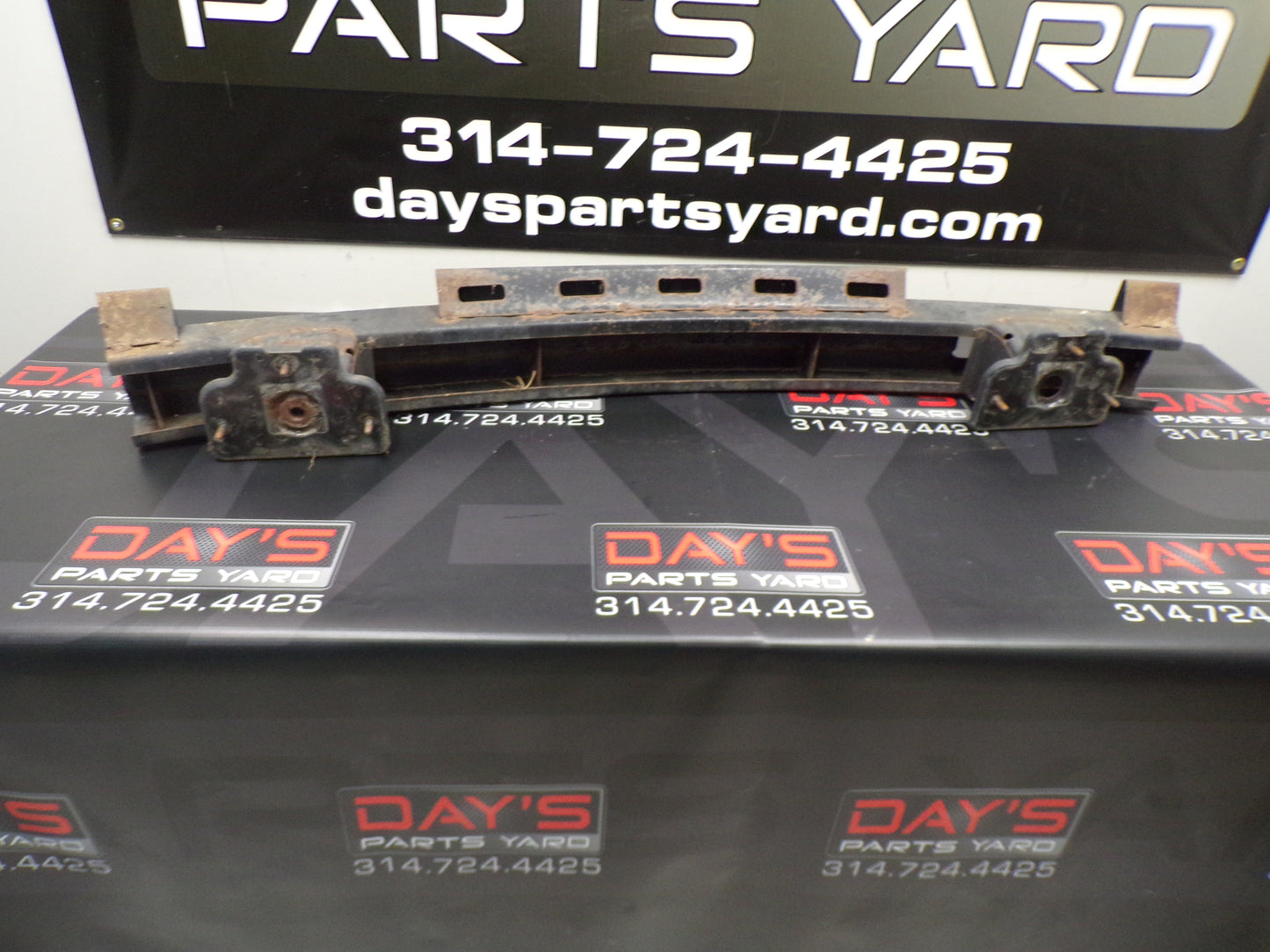 2009 Cadillac CTS-V Rear Impact Bar OEM - Day's Parts Yard