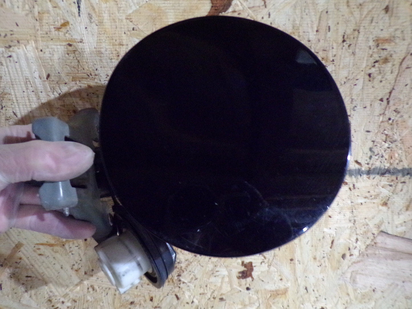 2009 Cadillac CTS-V Fuel Tank Gas Cap and Hatch Door Cover OEM - Day's Parts Yard