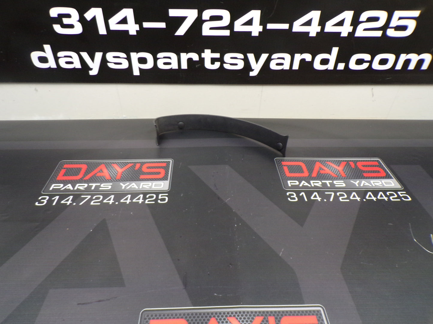 2012 Cadillac CTS-V RH Trunk Hinge Trim Cover Panel 25994454 OEM - Day's Parts Yard
