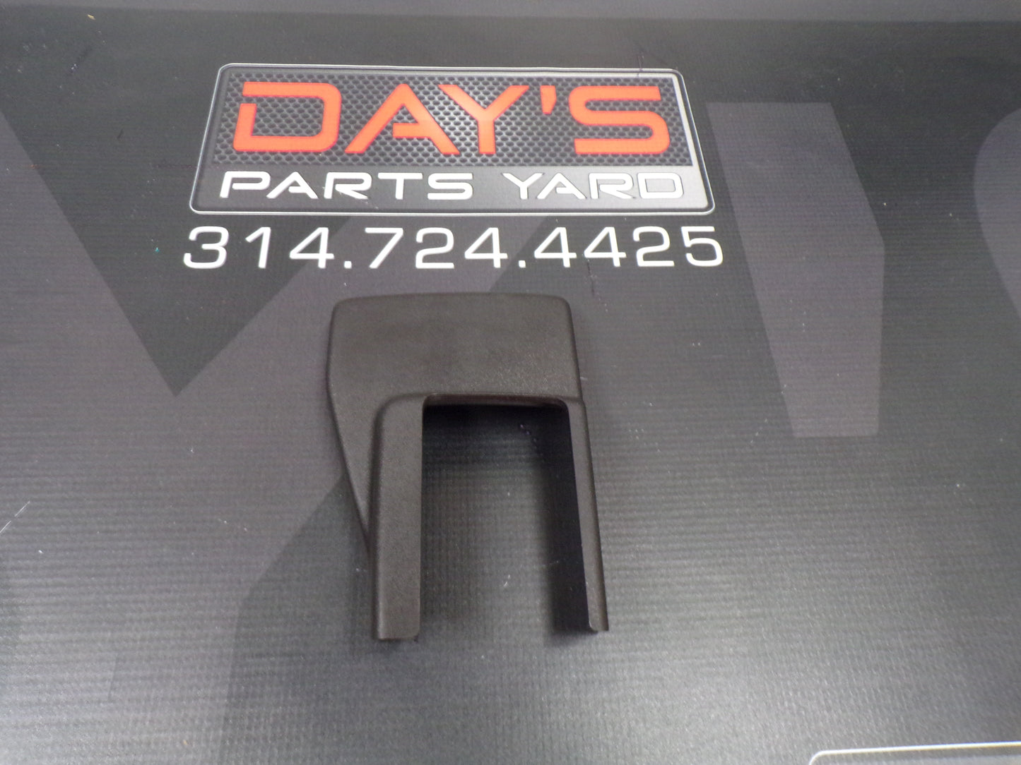 2009 Cadillac CTS-V Interior Seat Track Rail Cover Rear Outer LH OEM - Day's Parts Yard