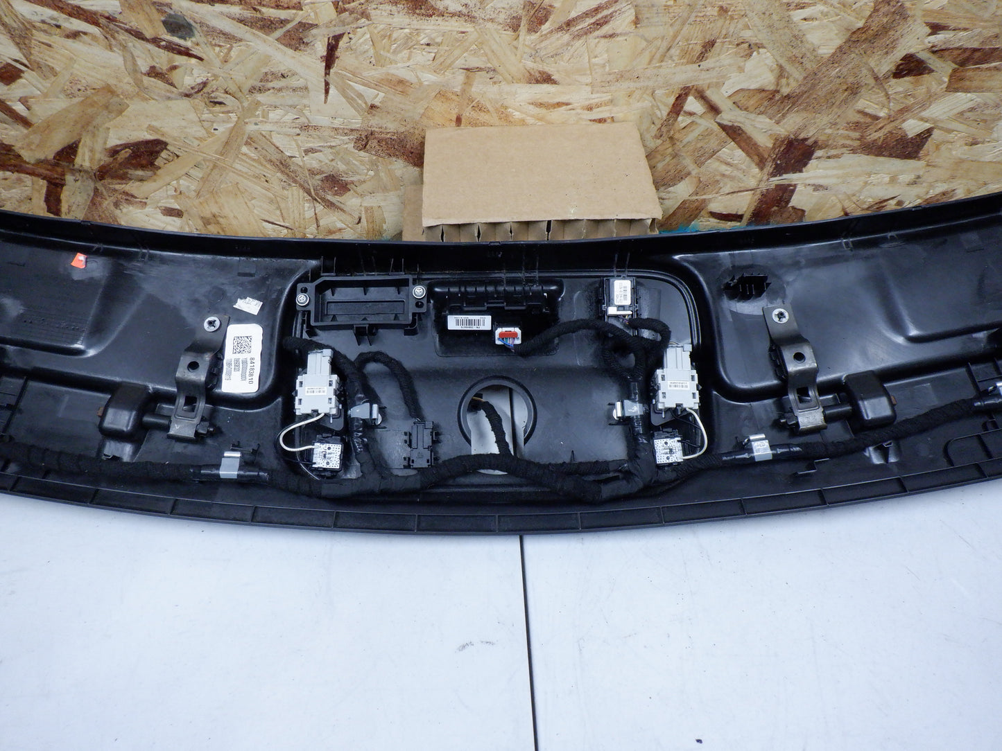 2017 Chevy Camaro Convertible Console Overhead #22766773 OEM - Day's Parts Yard