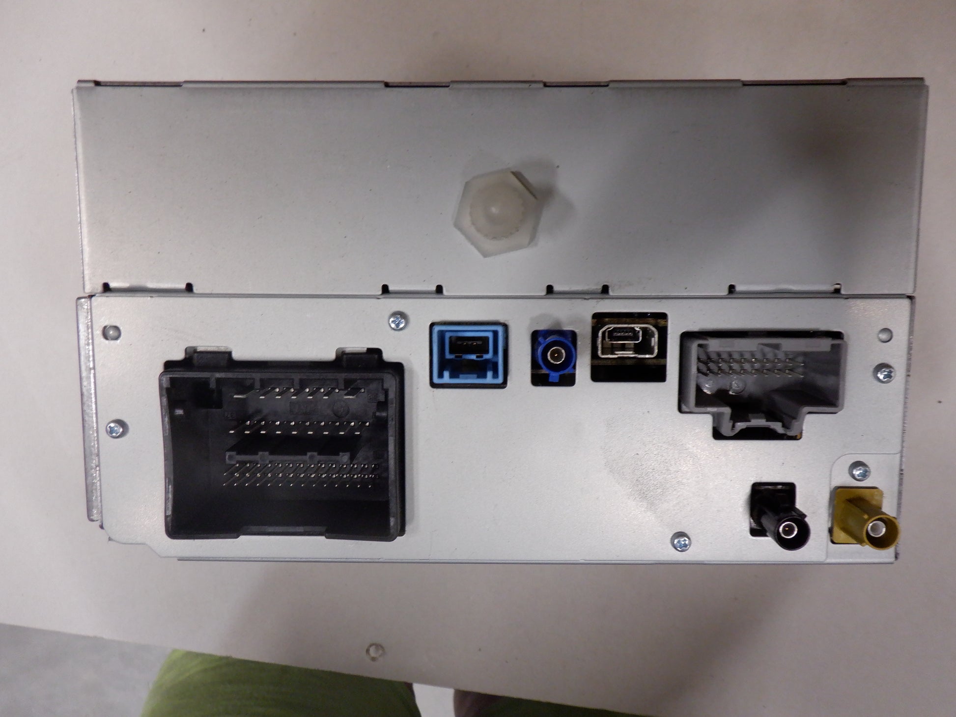 2009-2011 Cadillac CTS-V Radio CD Player w/ Navigation OEM - Day's Parts Yard