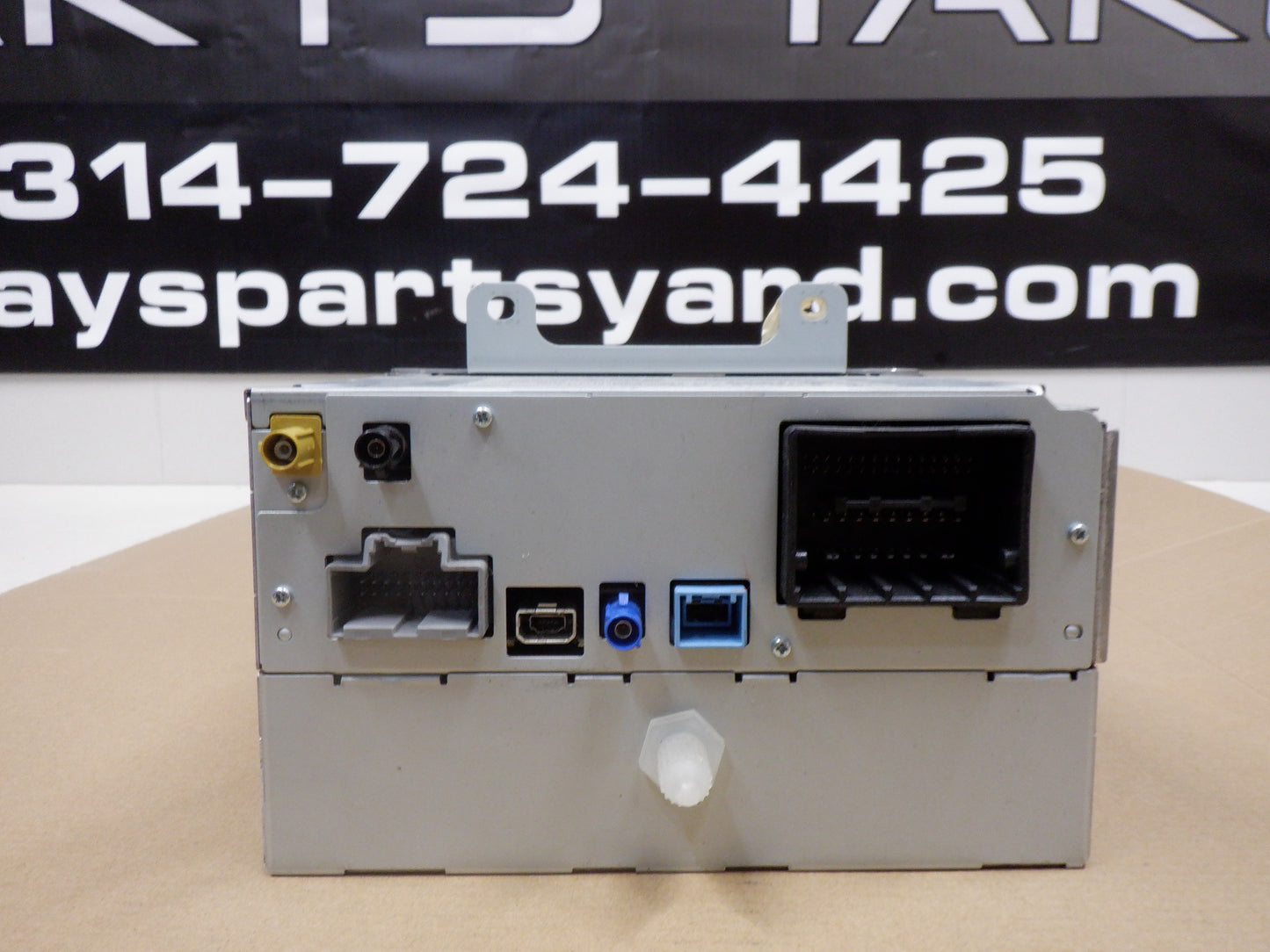 2009-2011 Cadillac CTS-V Radio CD Player w/ Navigation OEM - Day's Parts Yard