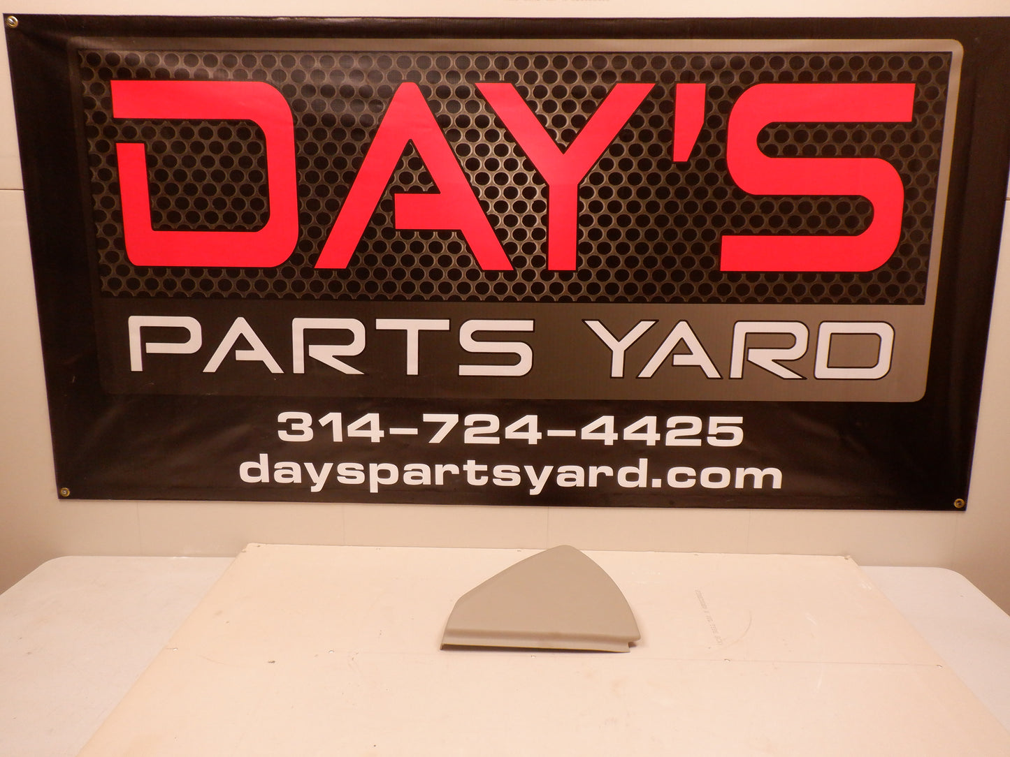 2010 Cadillac CTS-V Rear Filler Trim Panel RH 25914738 OEM - Day's Parts Yard