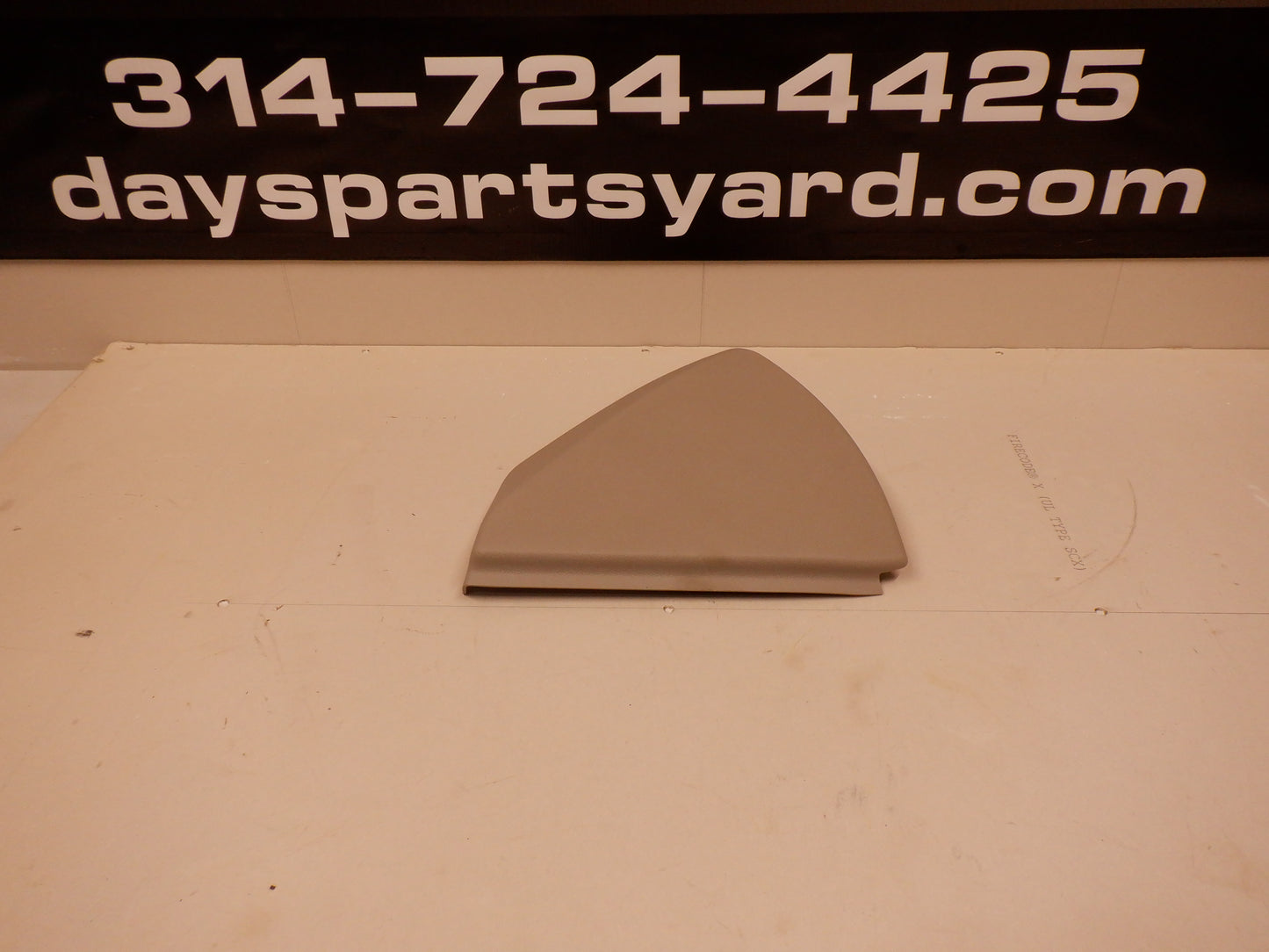 2010 Cadillac CTS-V Rear Filler Trim Panel RH 25914738 OEM - Day's Parts Yard