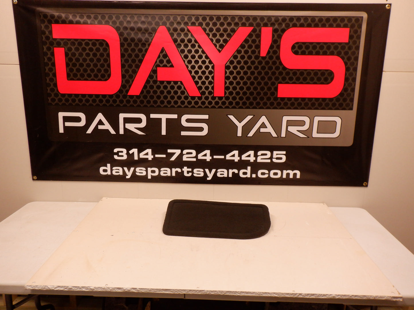 2010 Cadillac CTS-V Rear Floor Mat RH OEM - Day's Parts Yard