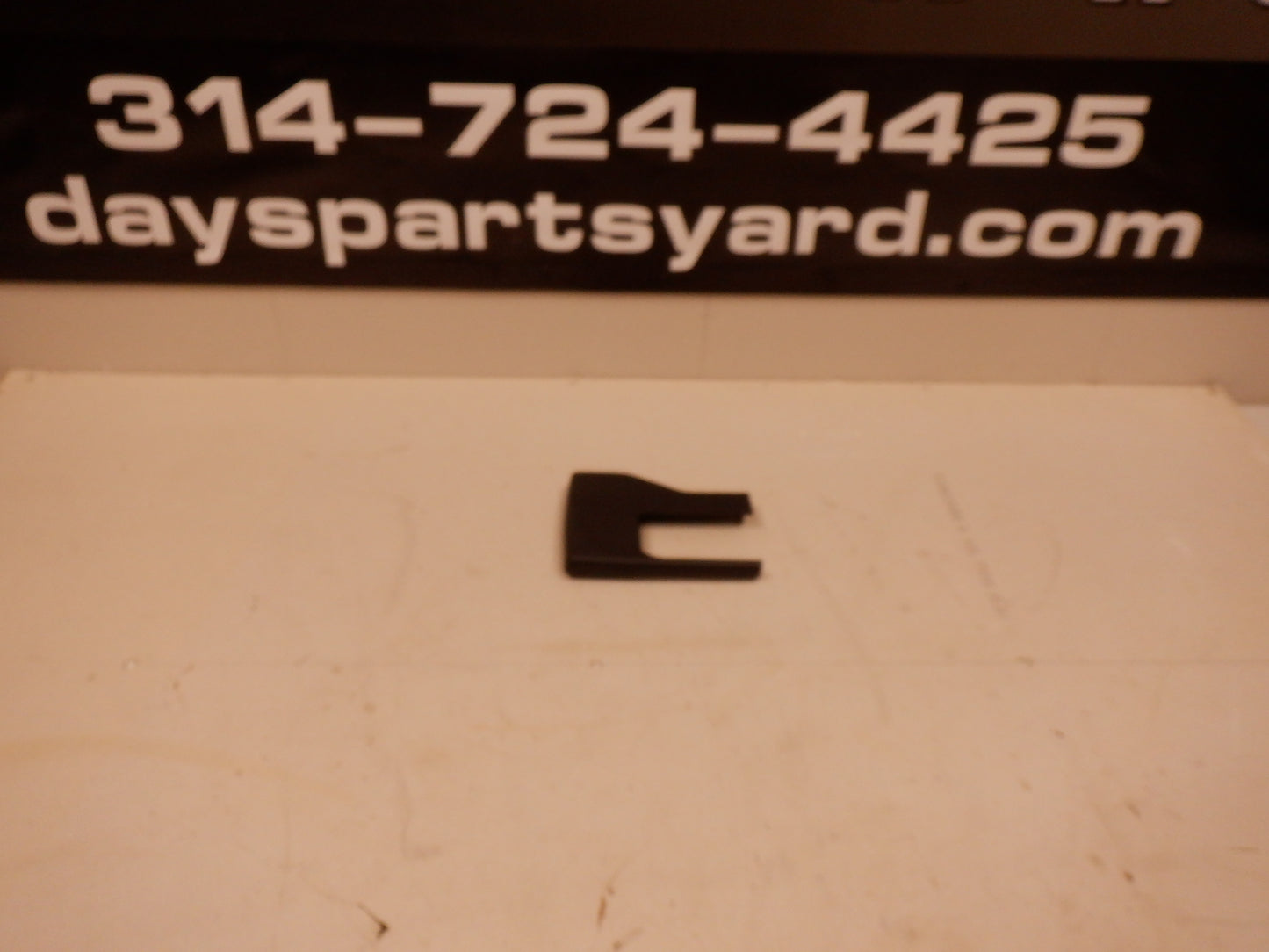 2009-2015 Cadillac CTS-V Seat Rail LH Covers L0169544AA OEM - Day's Parts Yard