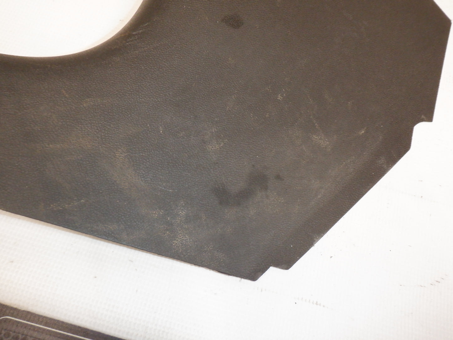 2013 Chevy Camaro LH Kick Plate 92234908 OEM - Day's Parts Yard