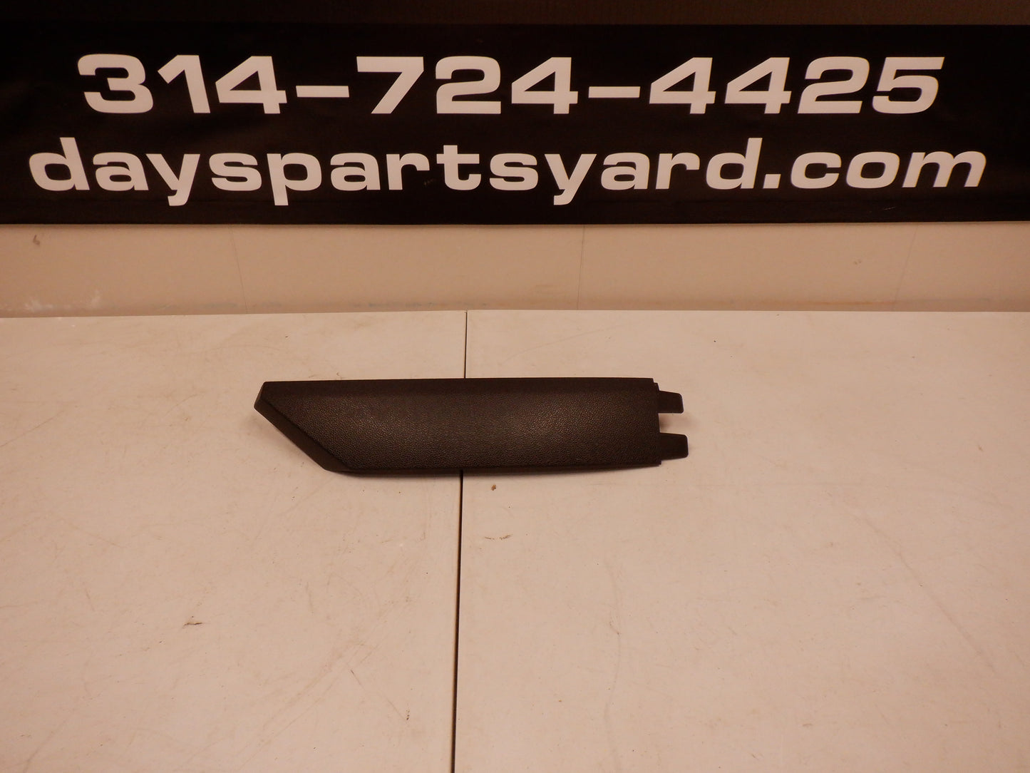 2010 Cadillac CTS-V Front Nose Seat Trim Left 15947192 OEM - Day's Parts Yard