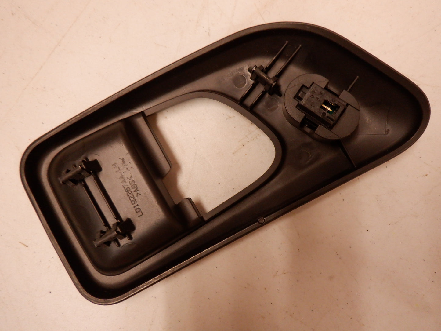 2010 Cadillac CTS-V Seat Handle Trim Coupe LH L0192267AA OEM - Day's Parts Yard
